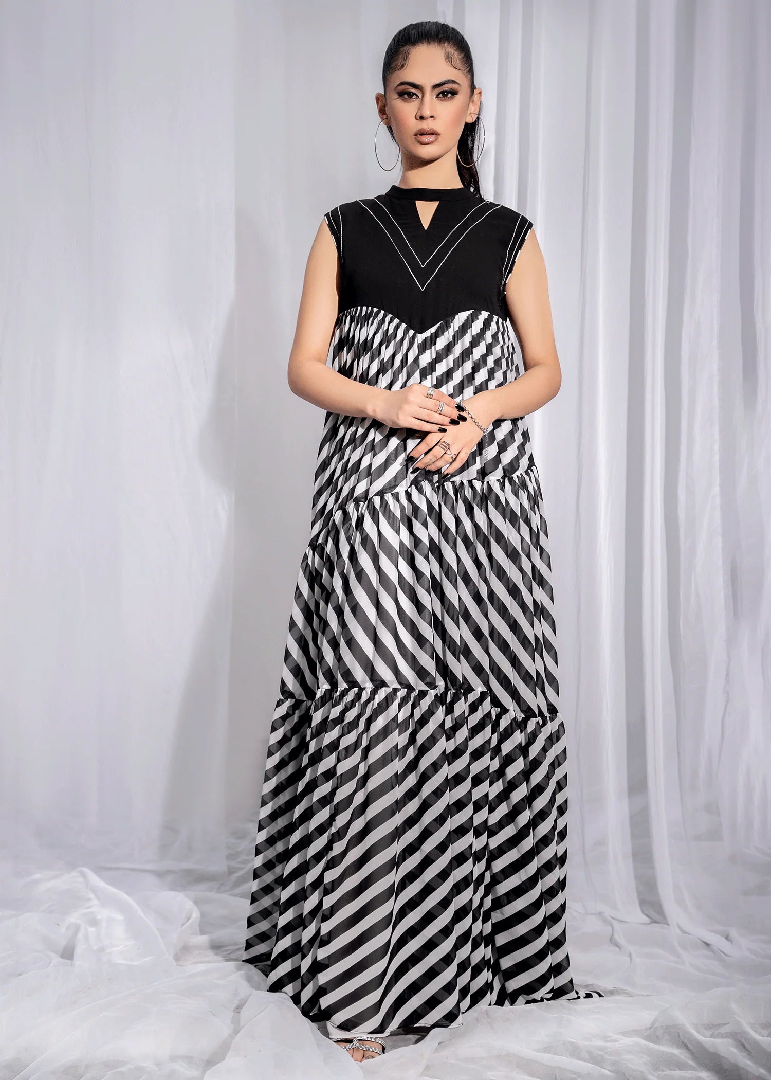 Strip Lining Flared Gown | B/W Striped Flare Gown