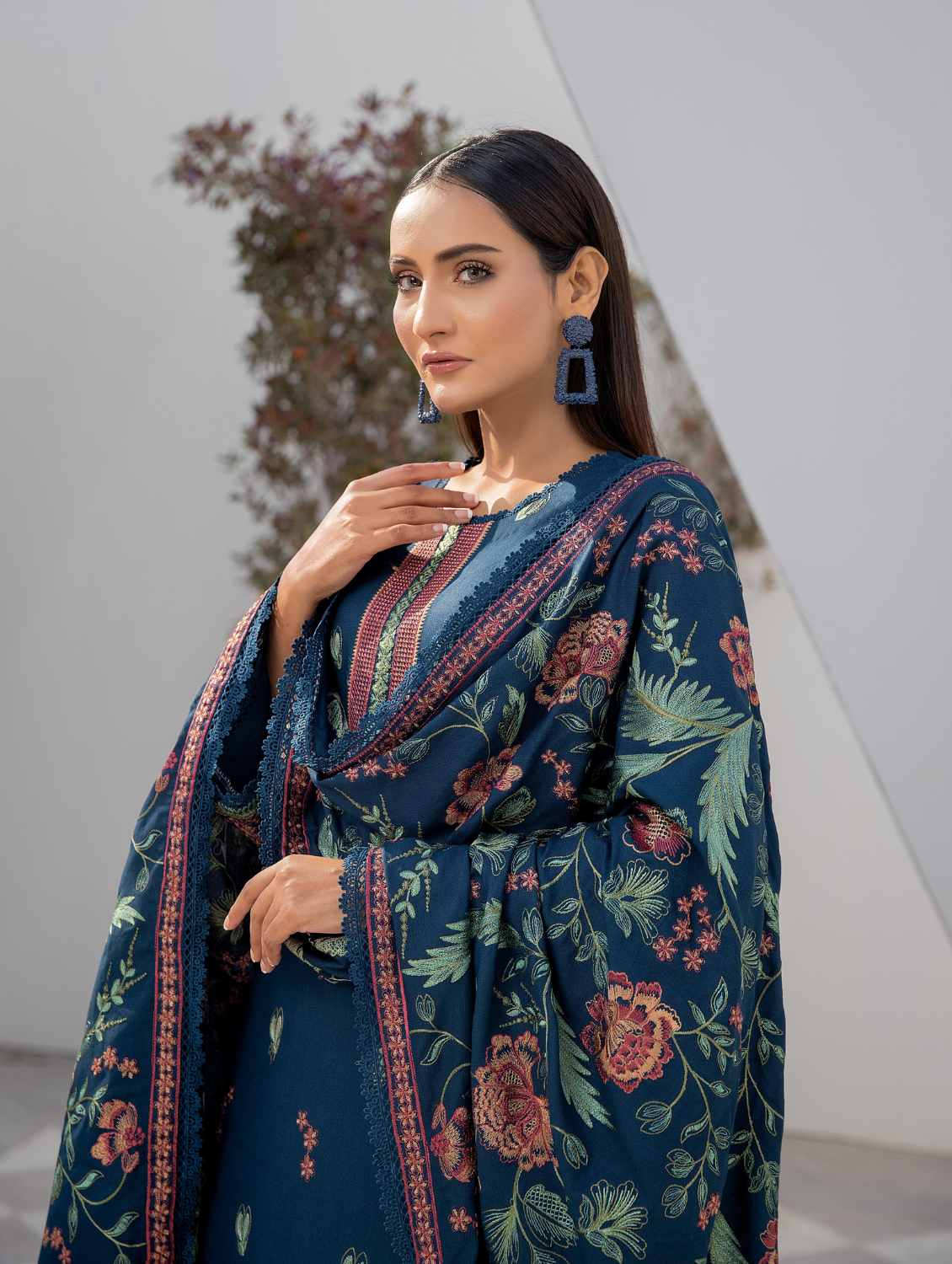 Embroidered Dhanak Unstitched 3Pcs