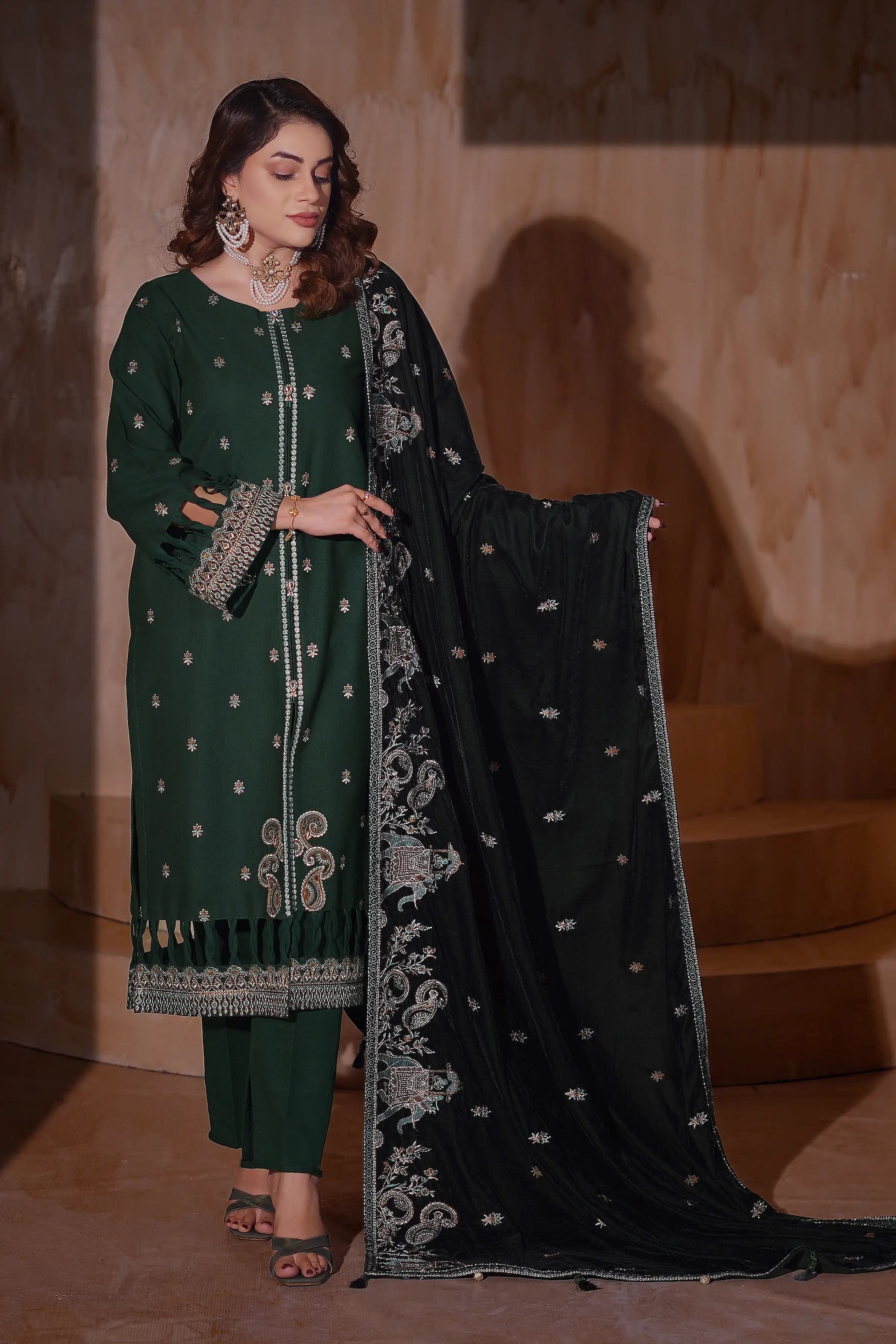 Forest Noir Khaddar 3Pc