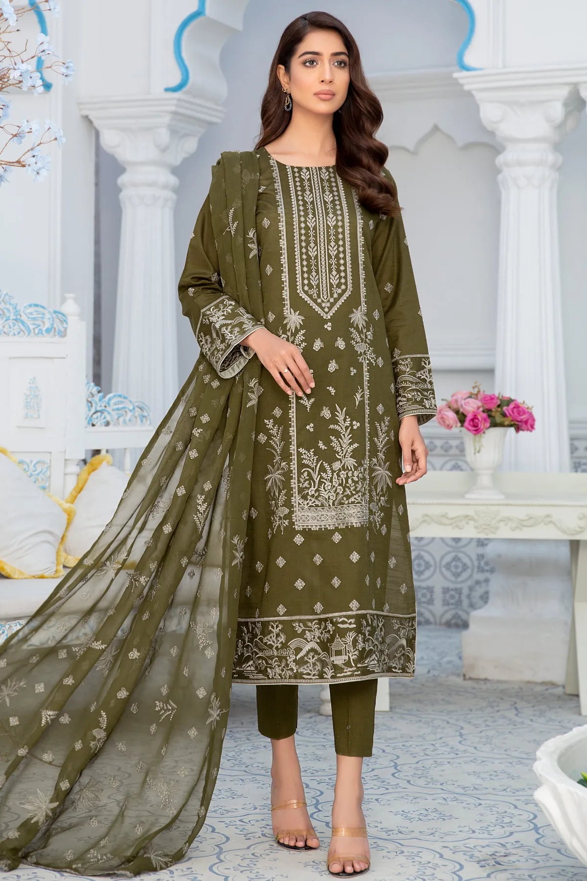 DK-40 Unstitched Embroidered Lawn 3 PCs