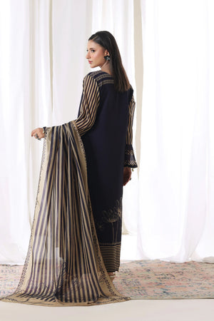 Female model in Azure Stripe chiffon pret for women by Buraqstore, elegant and comfortable attire