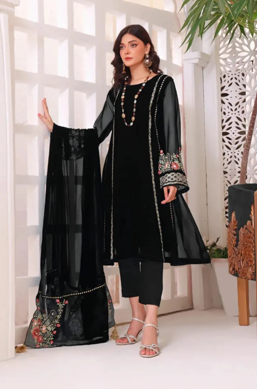 ZEENIA BLACK CHIFFON PRET 3 PCs