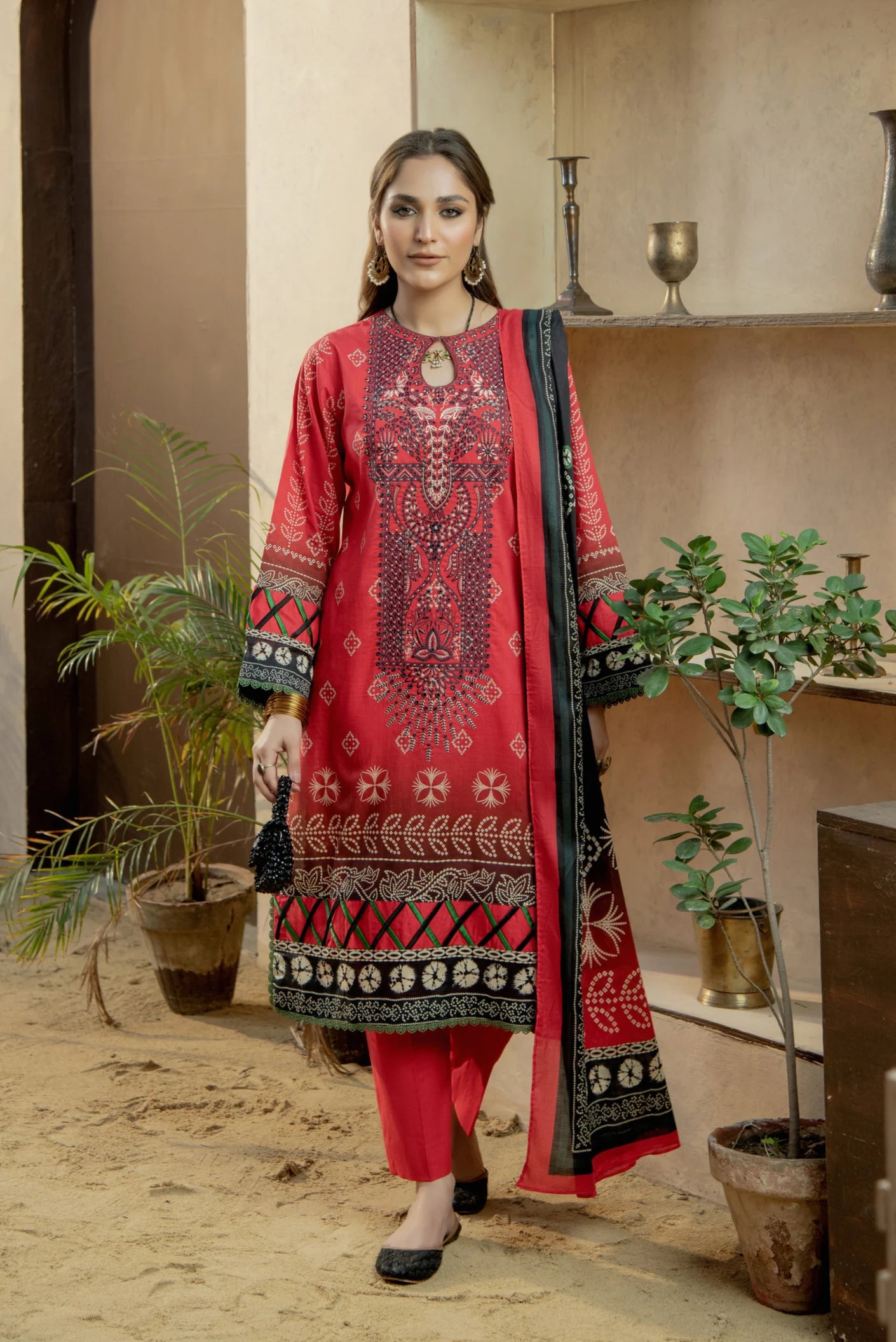 Mahrokh Embroidered Lawn Pret 3 PC