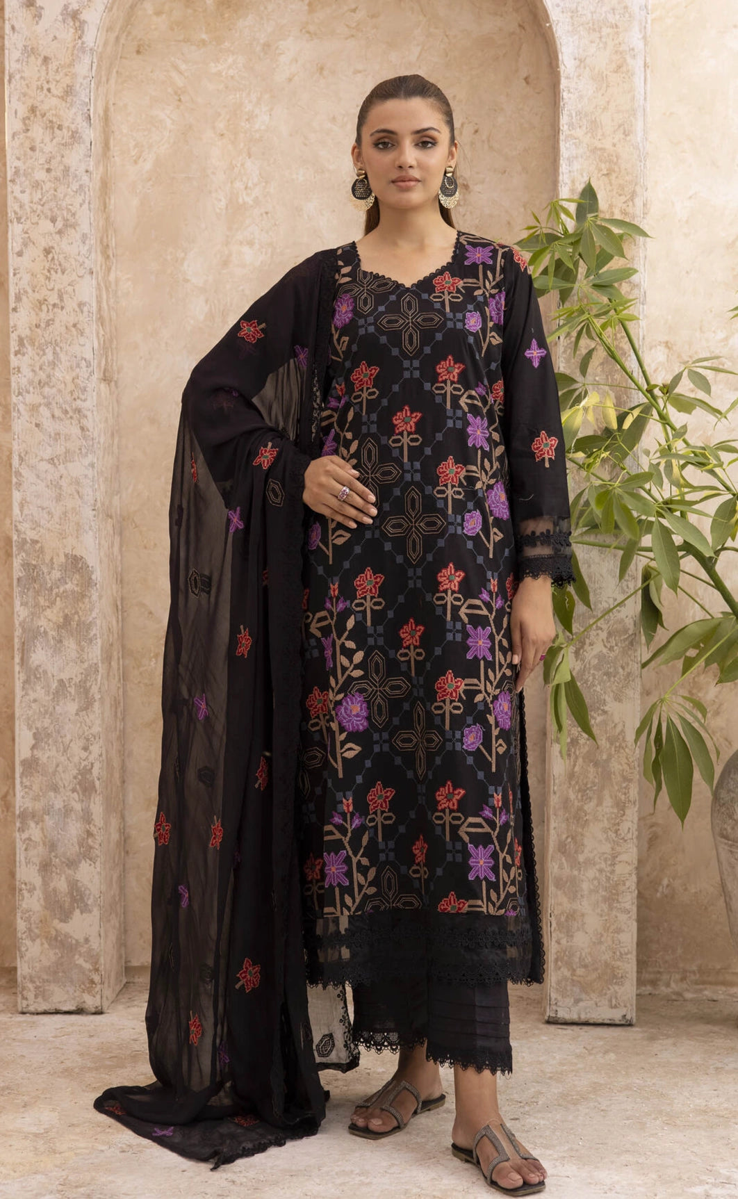 Mahhe MH-07 : Unstitched Lawn 3PC