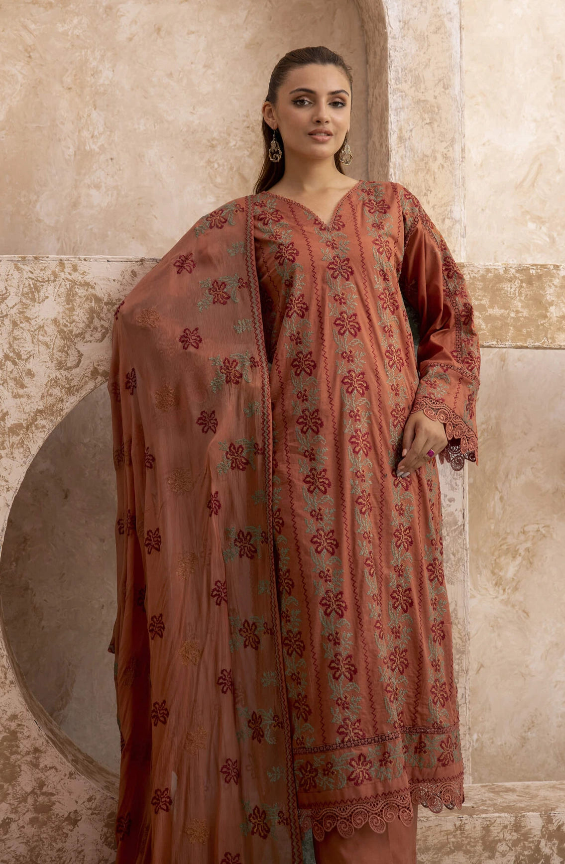 Mahhe MH-09 : Unstitched Lawn 3PC