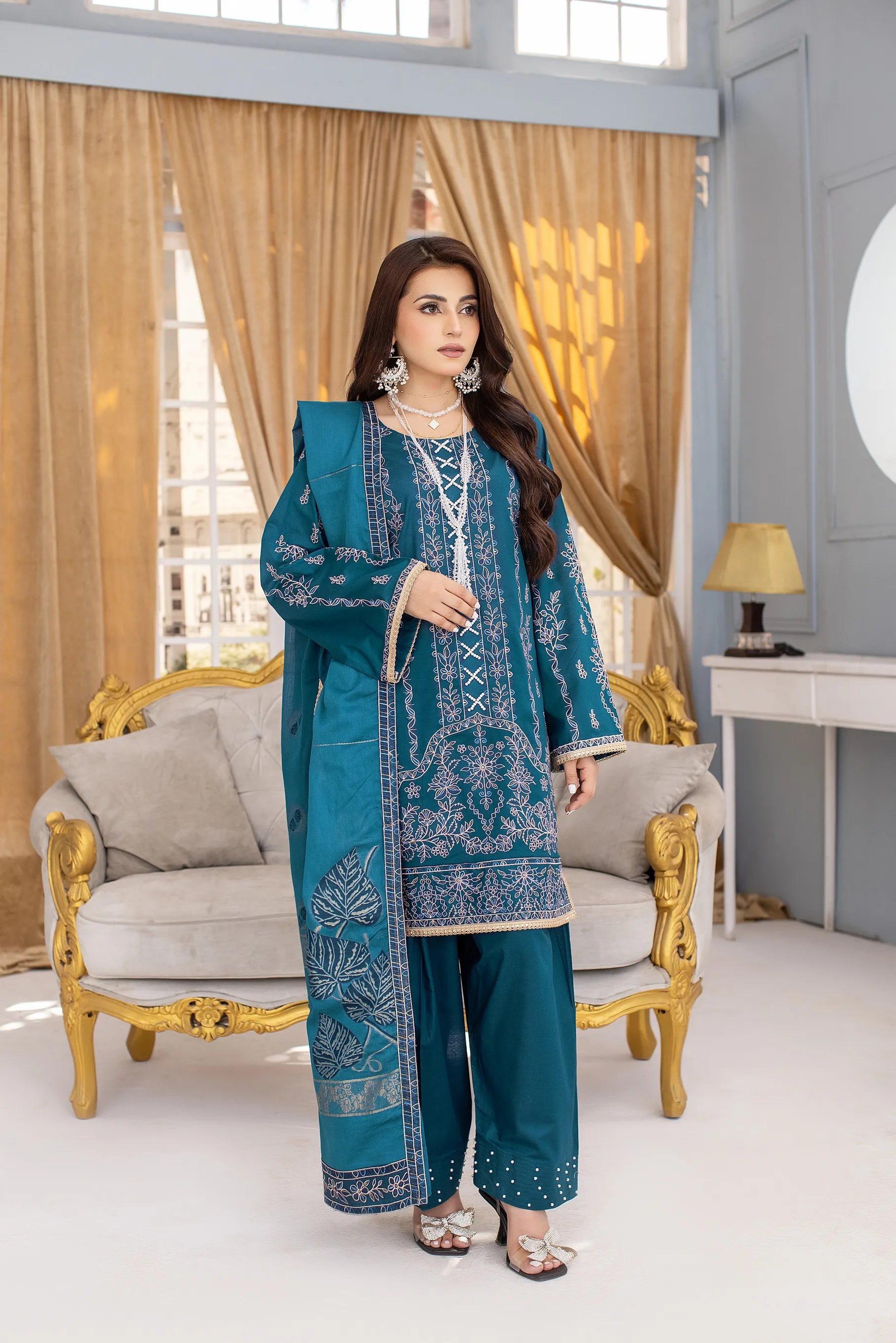 DK-51 Unstitched Embroidered Lawn 3 PCs