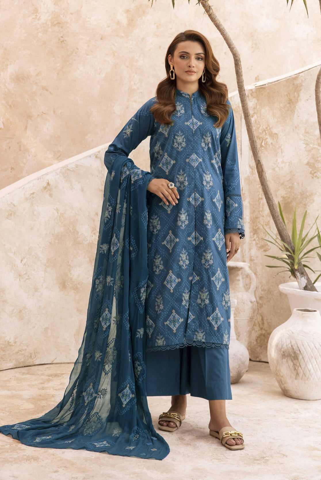 Mahhe MH-01 : Unstitched Lawn 3PC