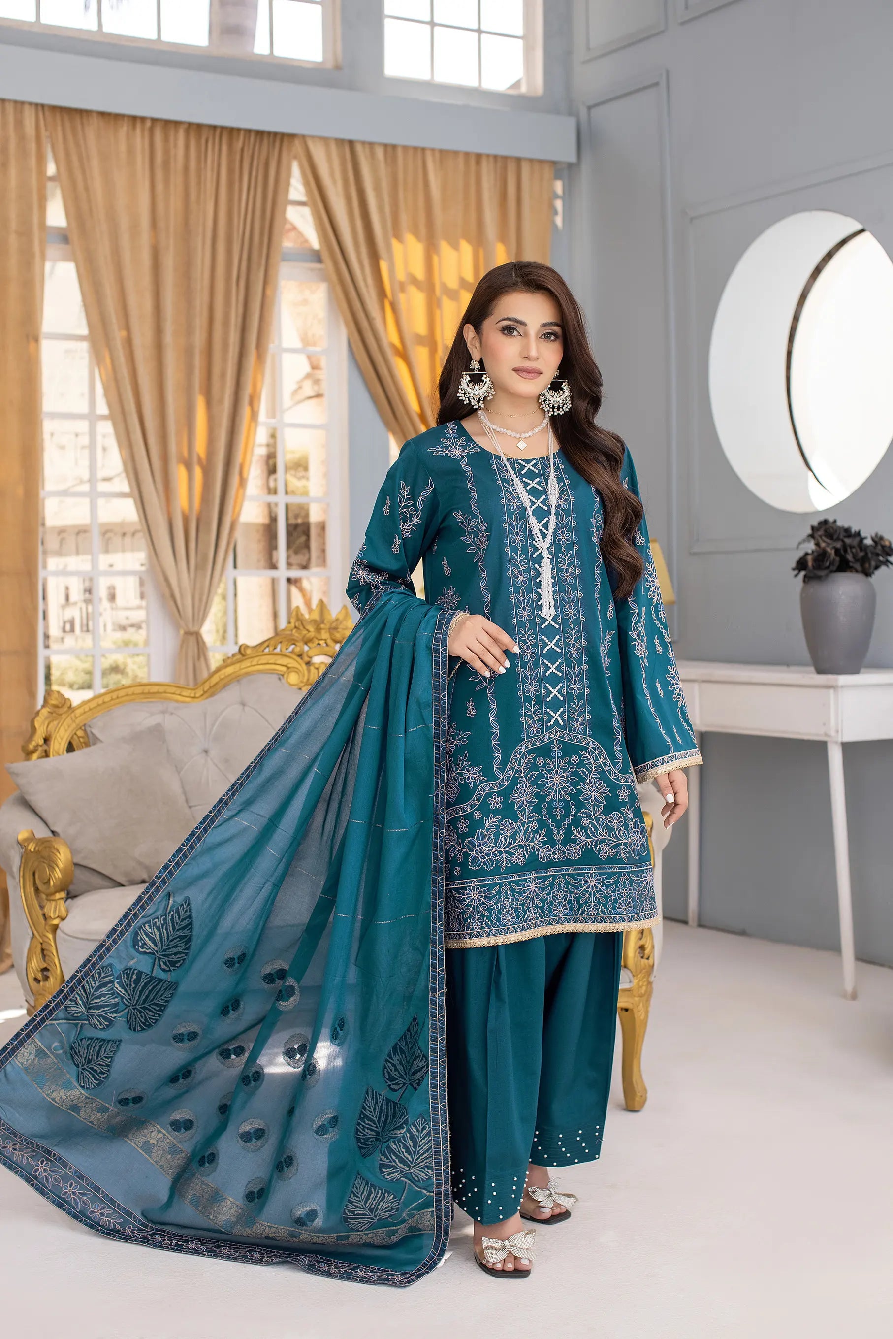 DK-51 Unstitched Embroidered Lawn 3 PCs