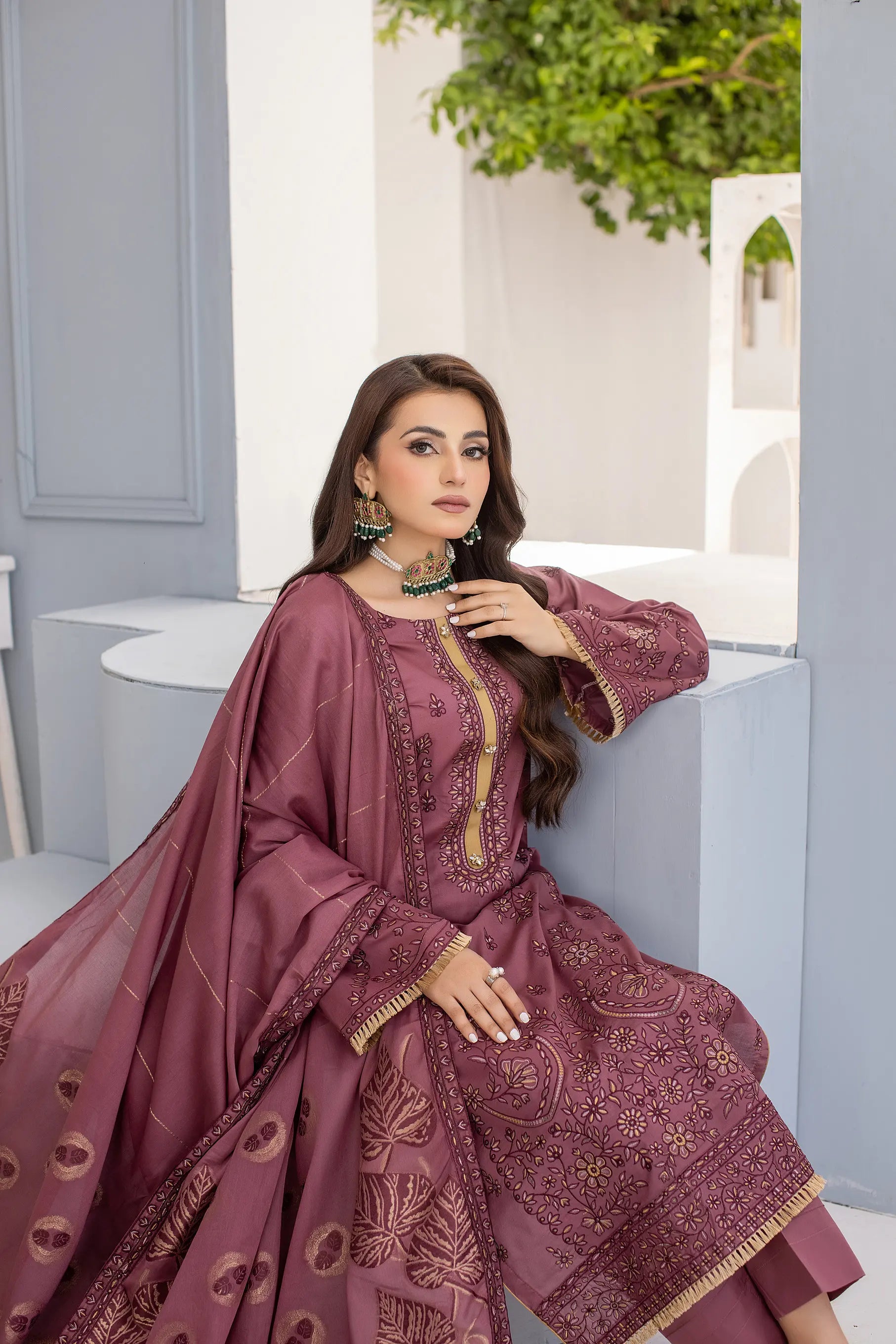 DK-50 Unstitched Embroidered Lawn 3 PCs