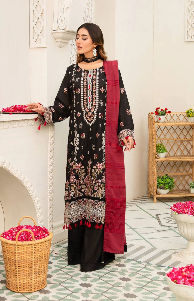 Rawayat R-05 : Embroidered Slub Karandi 3PC