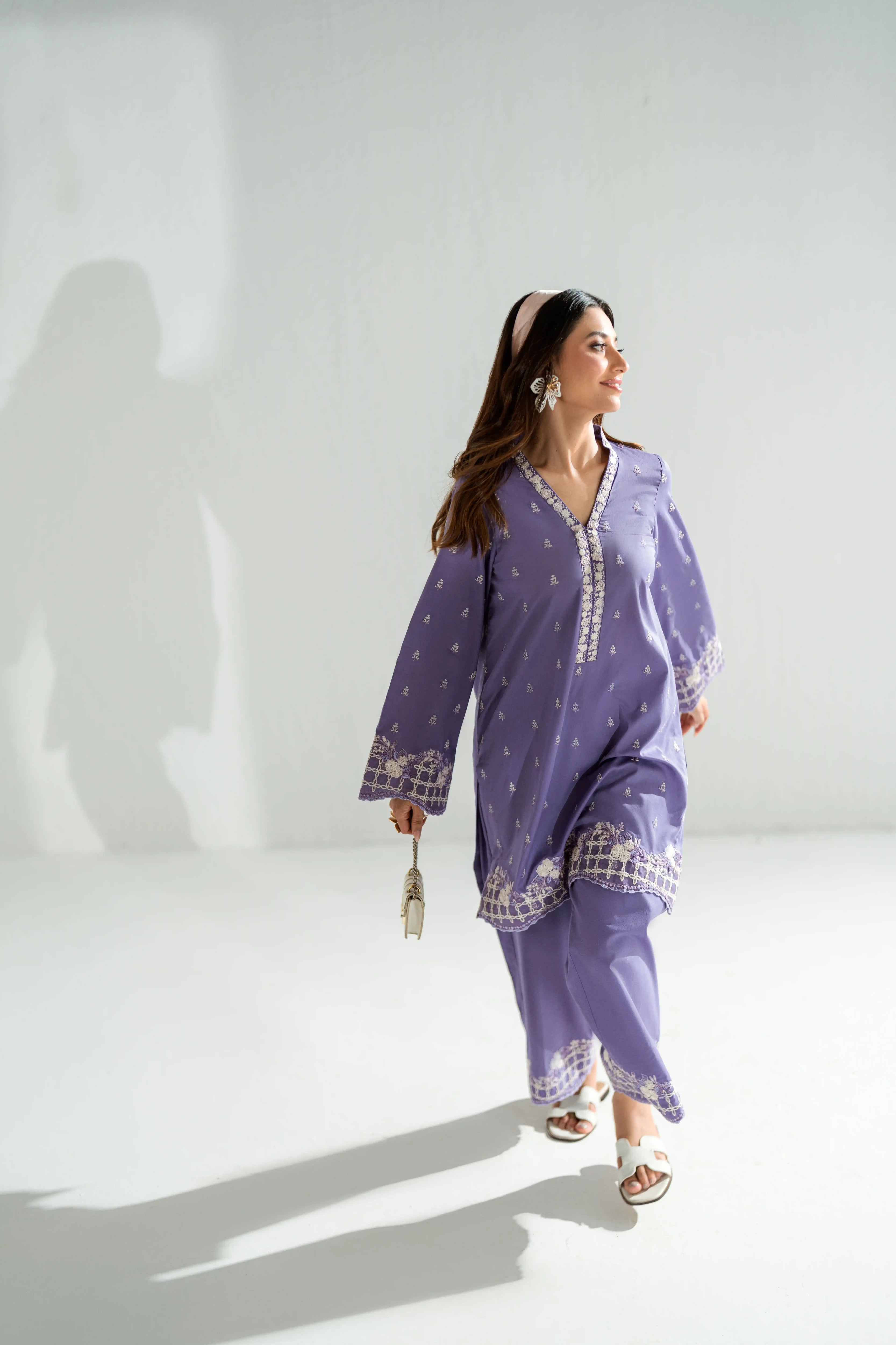 SF 241 Embroidered Lawn Pret 2 PCs
