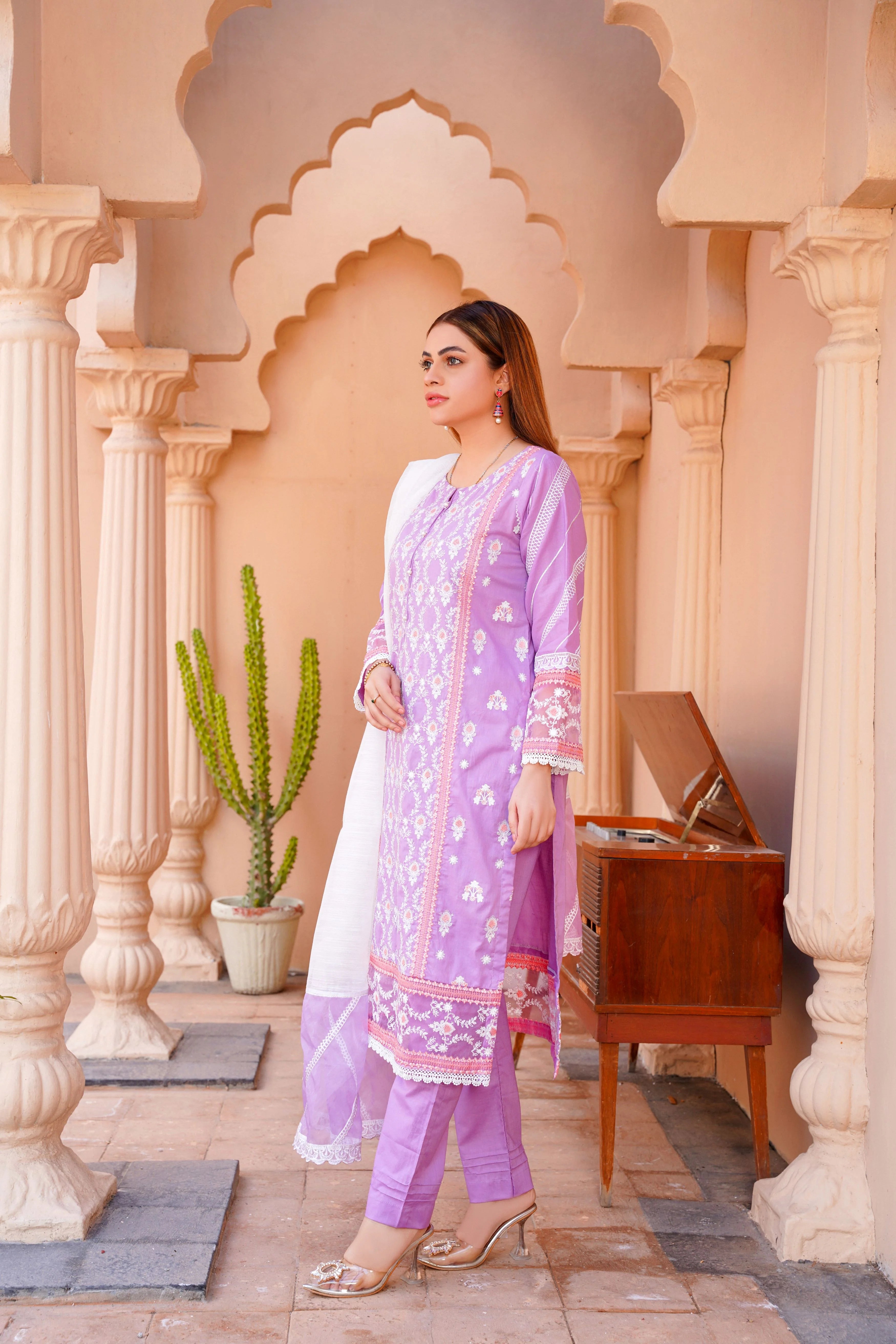 Embroidered Lawn Pret 3 PCs