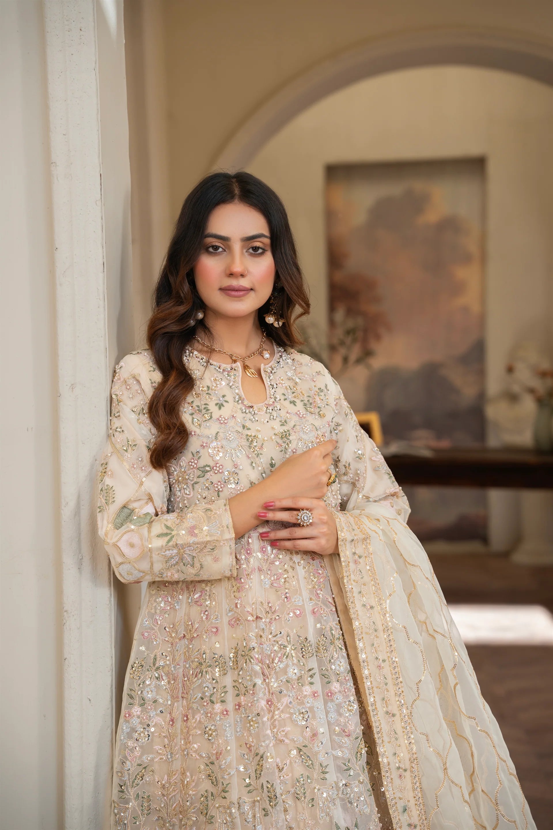 LUXURY-022-BEIGE Embroidered Organza Pret 3Pcs