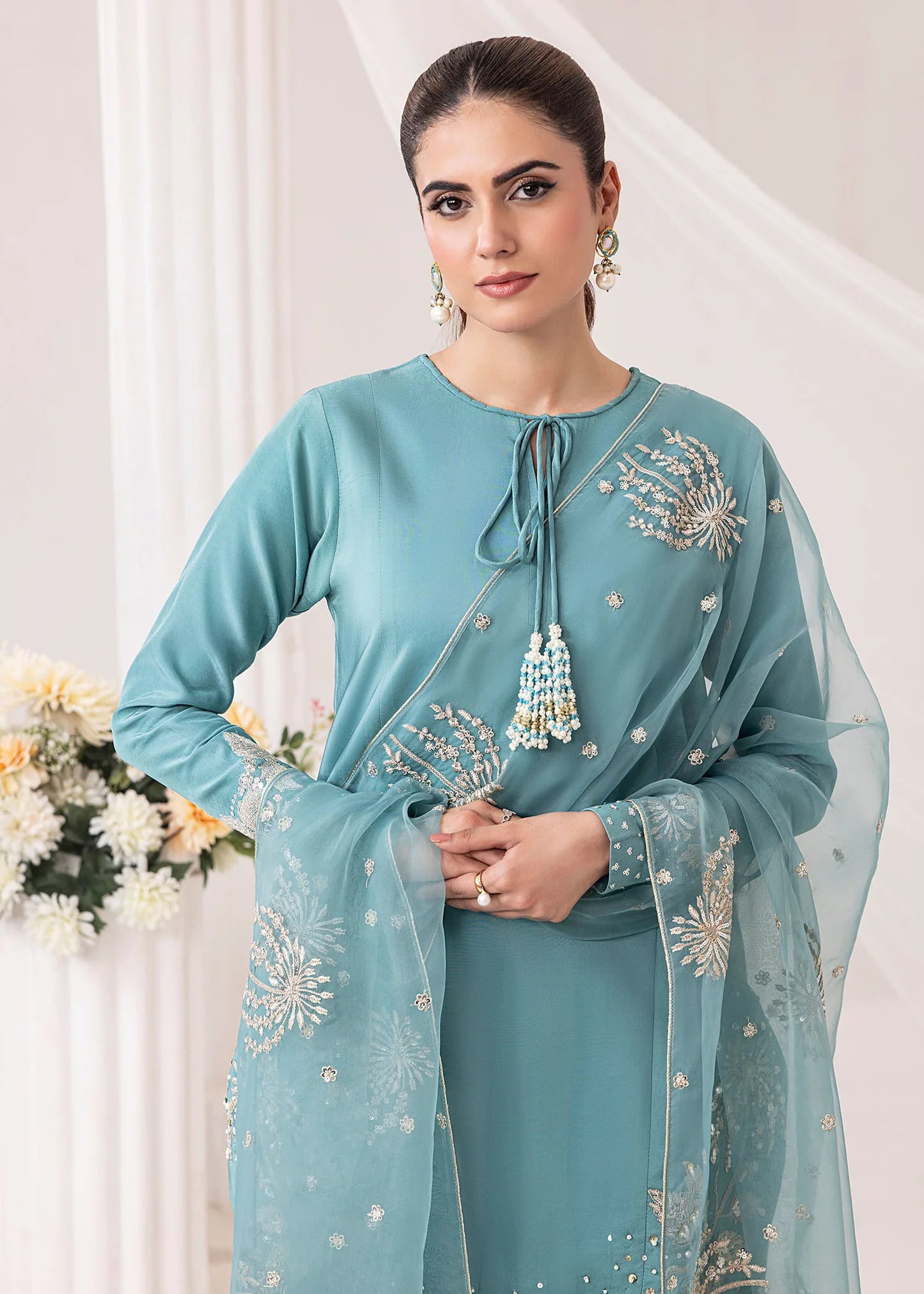Dewdrop Silk Pret 3 PCs Graceful Festive Dresses