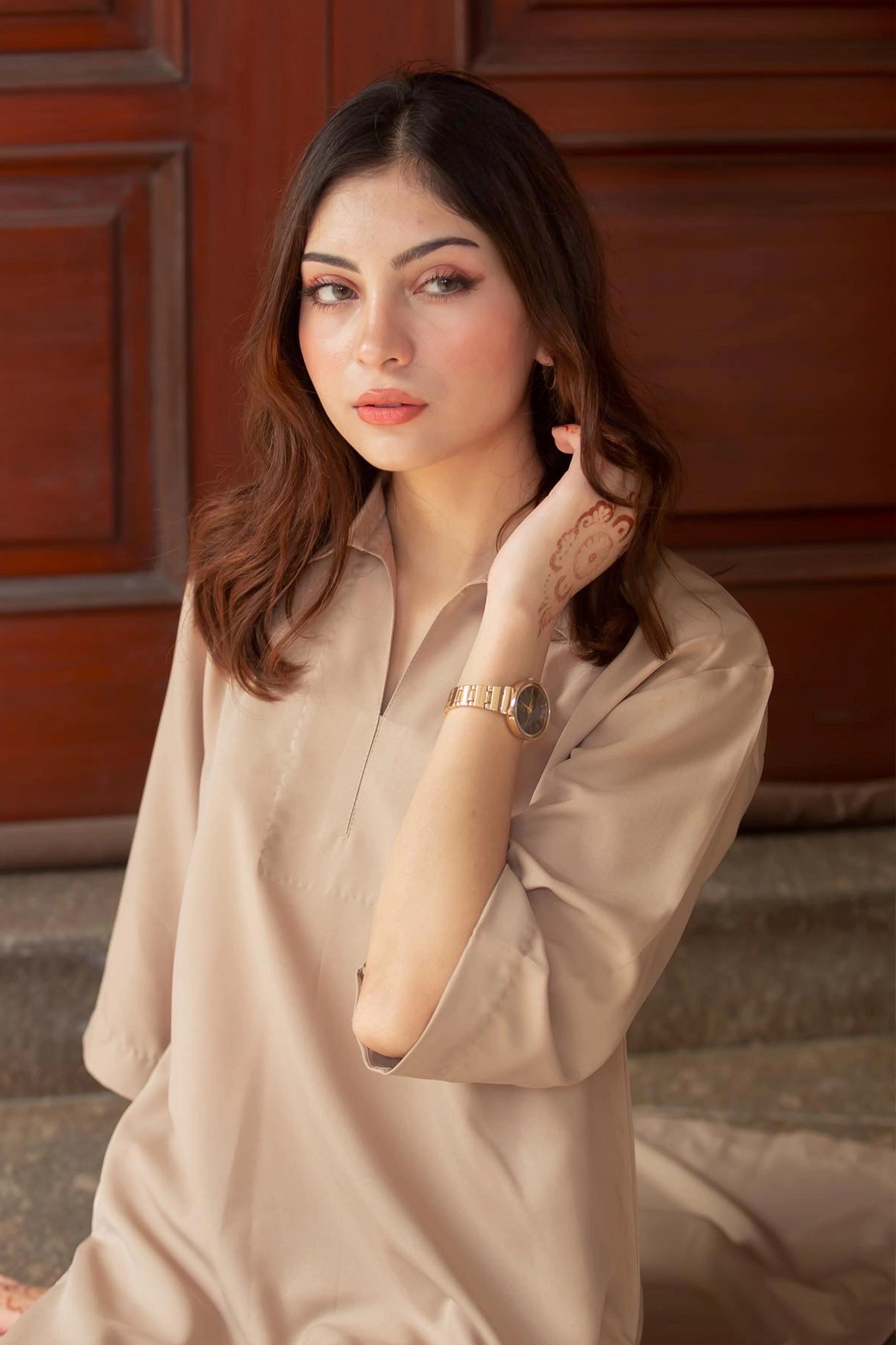 Girl wearing elegant georgette dress by Buraqstore with relaxed styling
