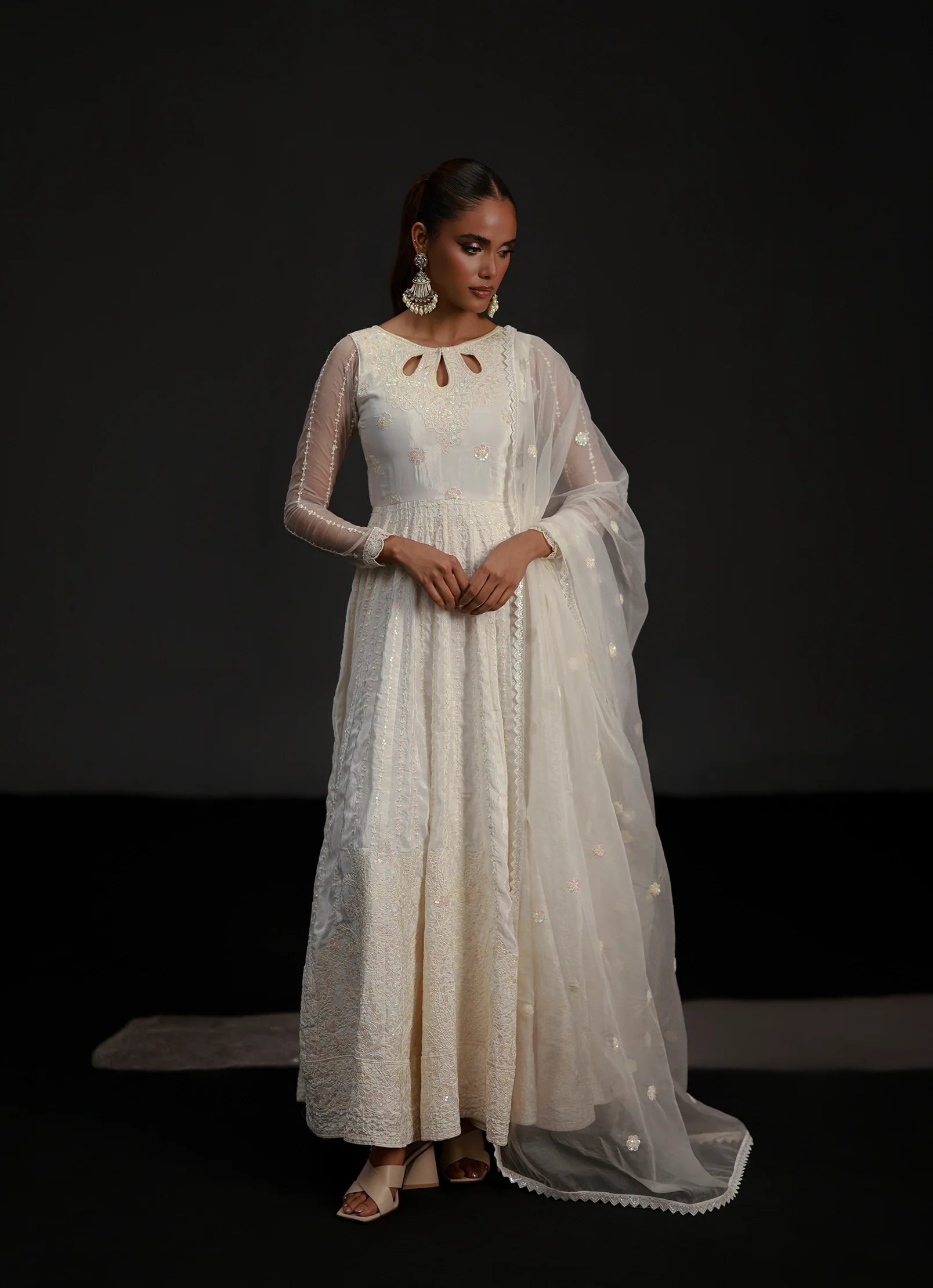 Opulent White Set Embroidered Pret 2Pcs