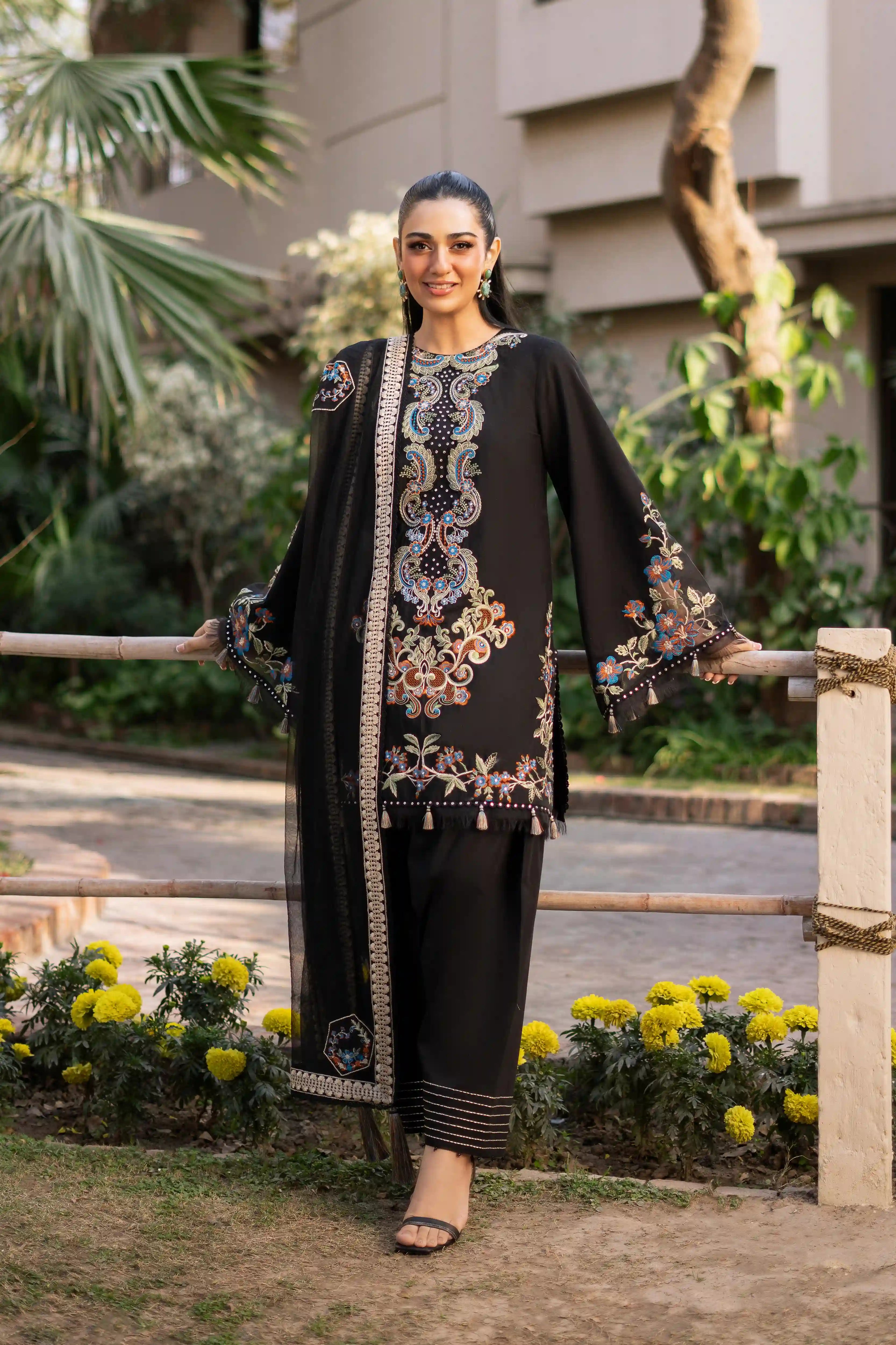 Black Viola Embroidered Lawn Unstitched 3Pcs