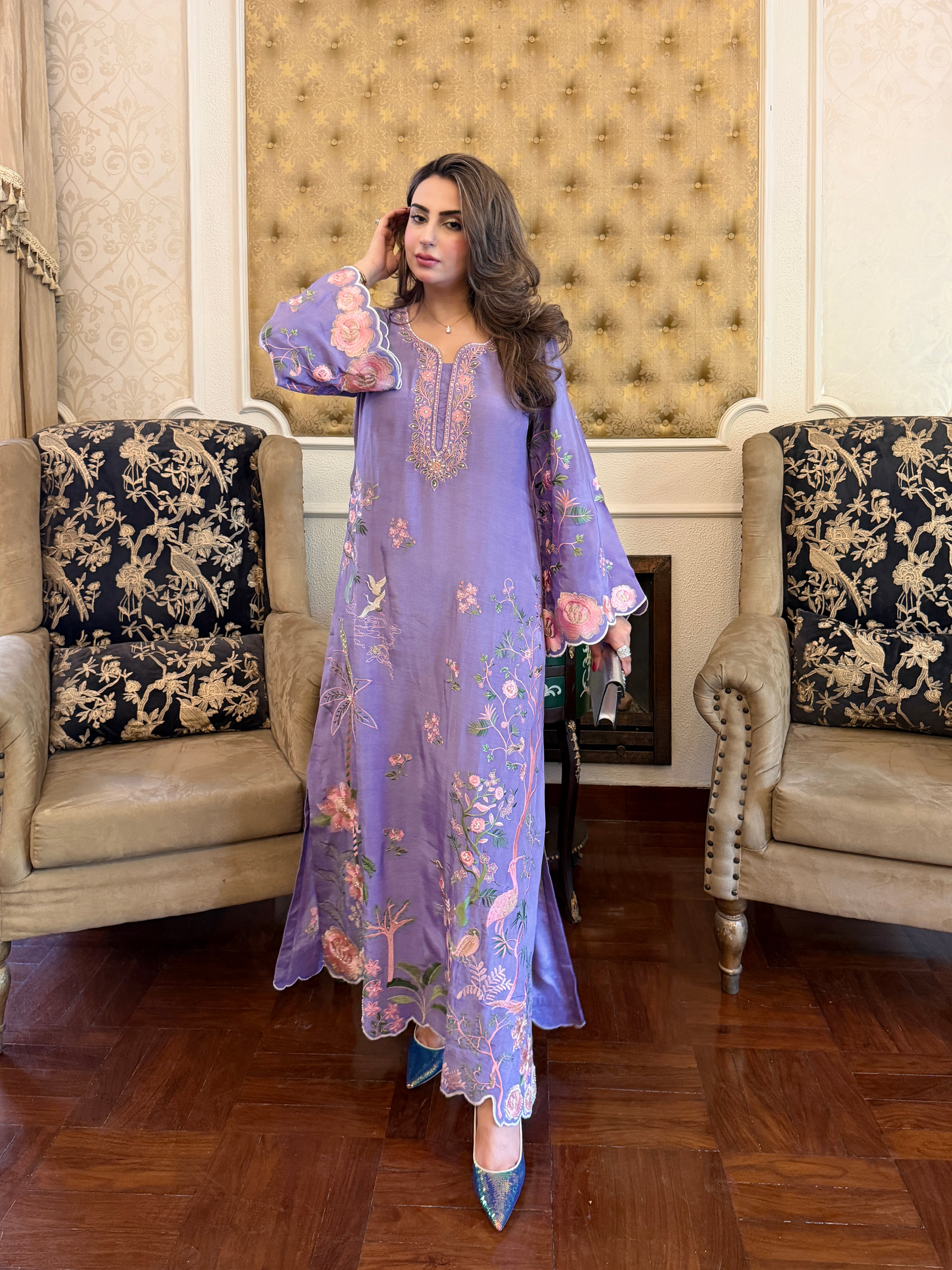Close up of lilac purple kaftan fabric by buraqstore Pakistan