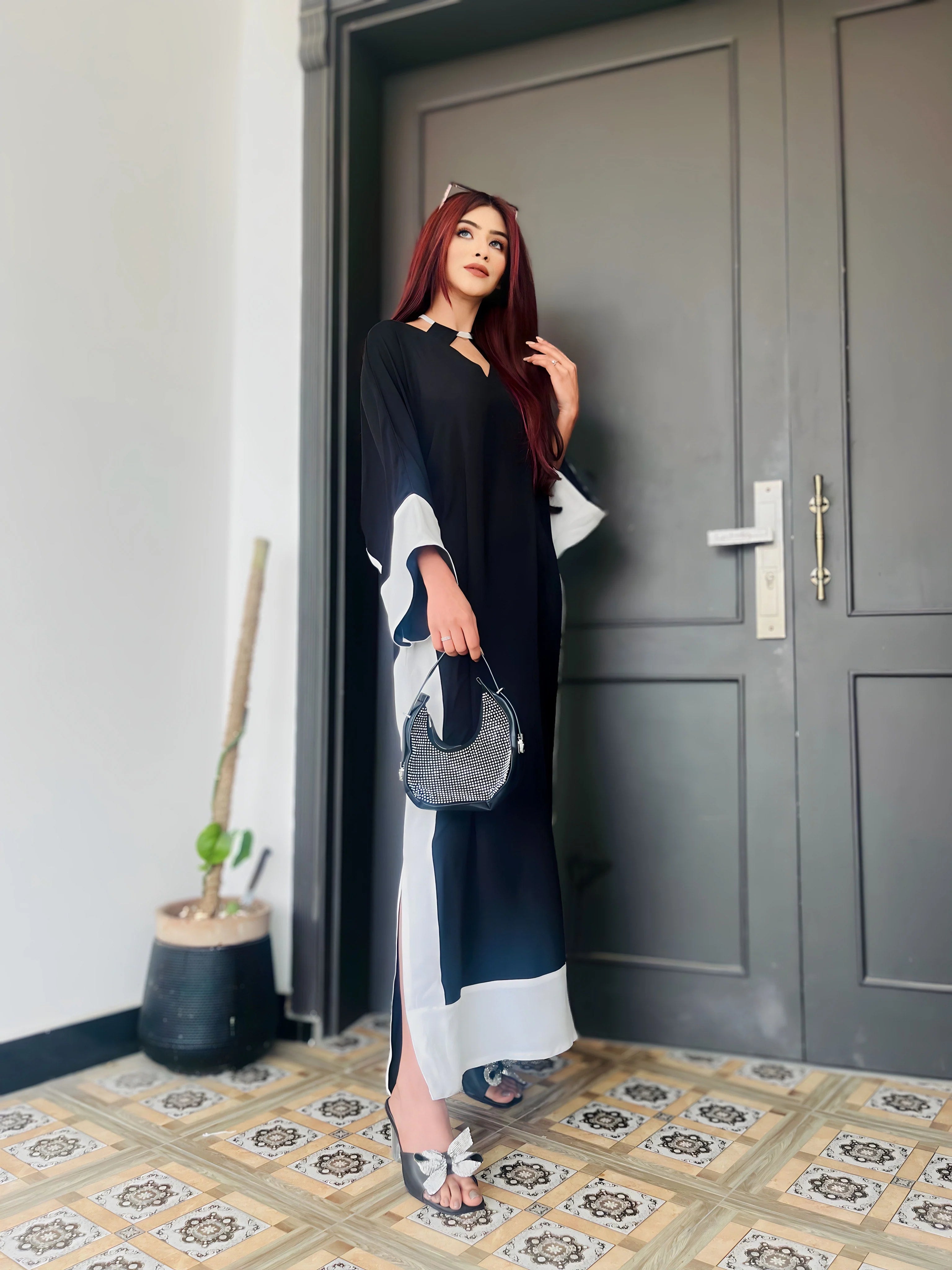 Pop of Black Crepe Kaftan Pret 1 PCs