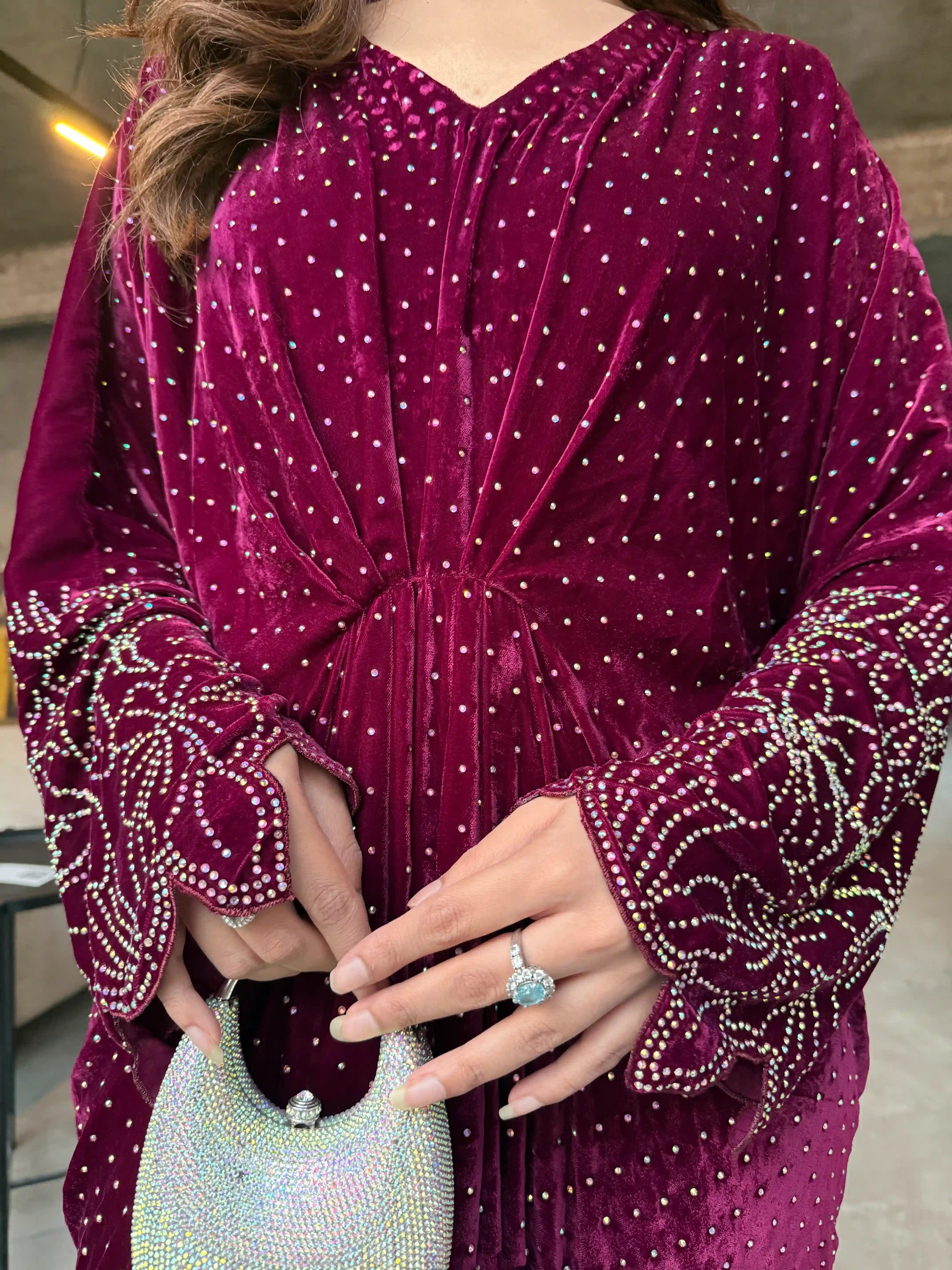 Girl wearing stylish maroon kaftan dress for girls by buraqstore Pakistan