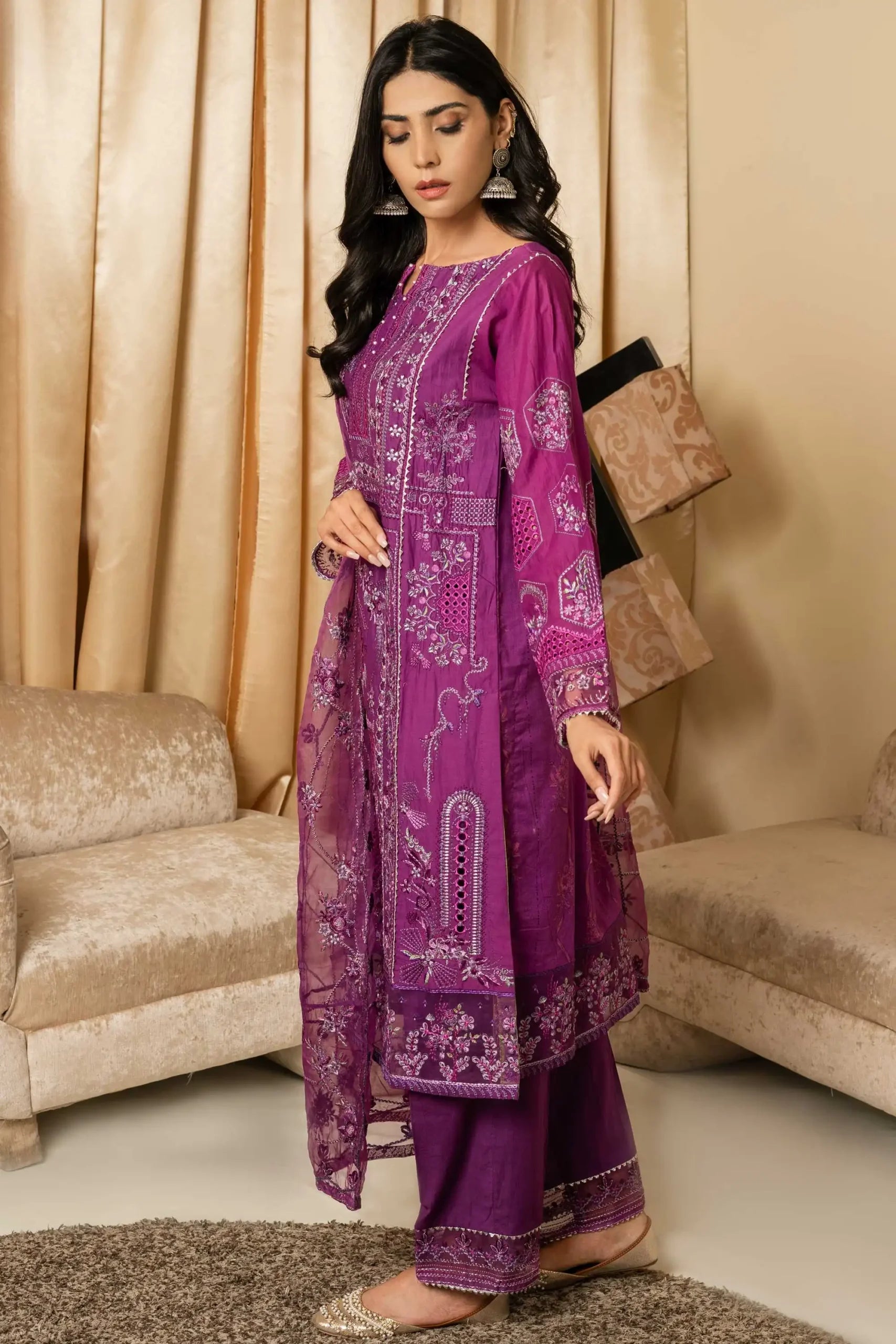 Purple Botanical Embroidered Lawn Pret 3pc