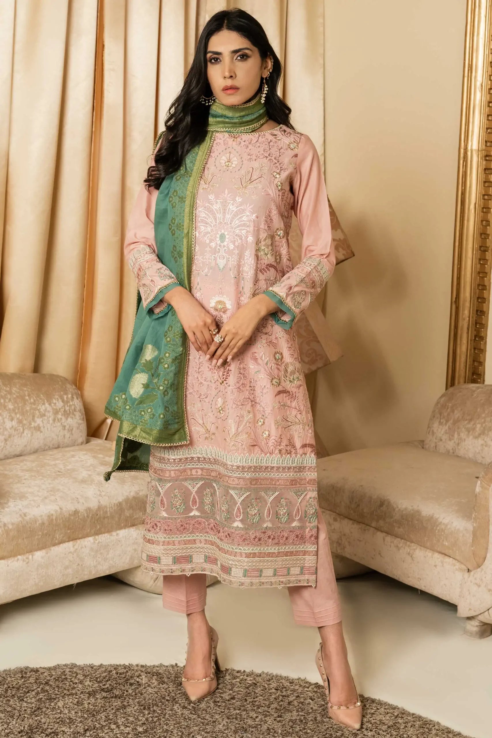 Paisley Graden Embroidered Lawn Pret 3pc