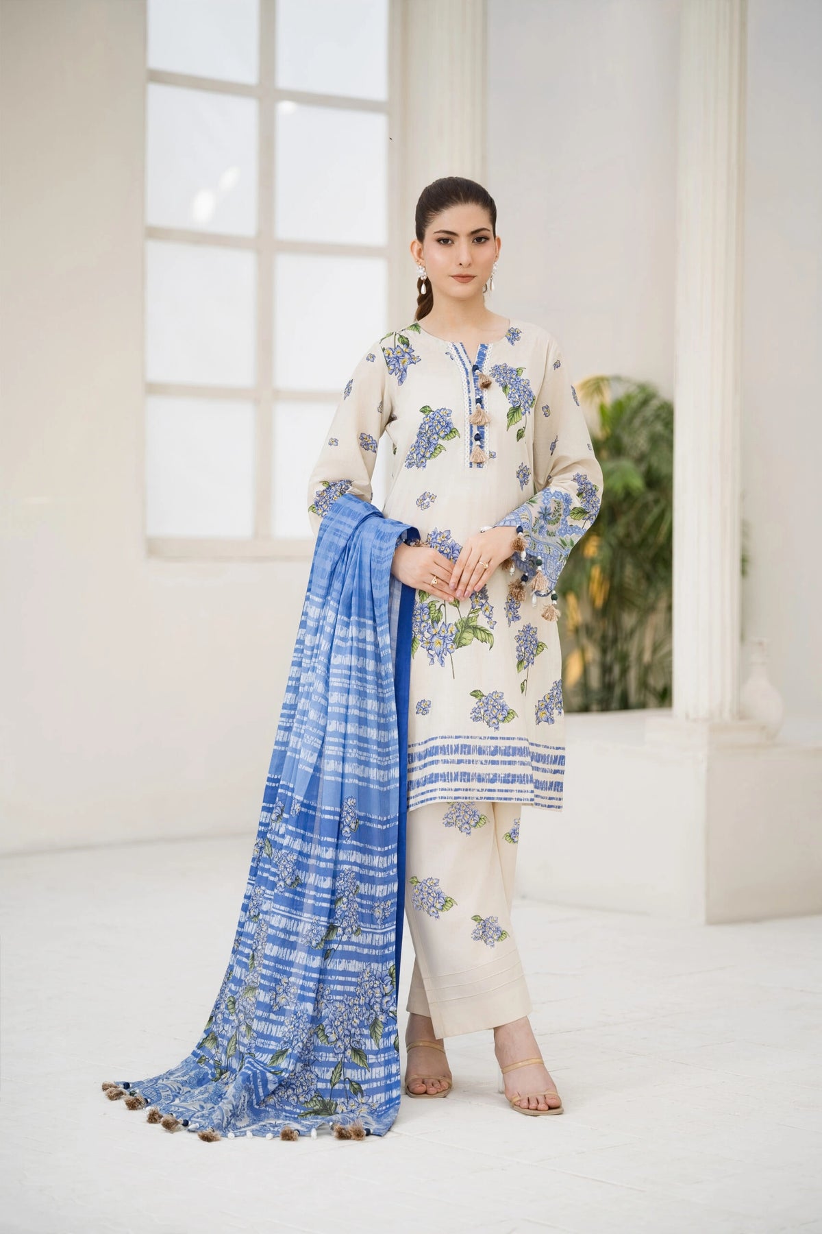 White Printed Lawn Suits Pakistan 3PC | Buraq Store