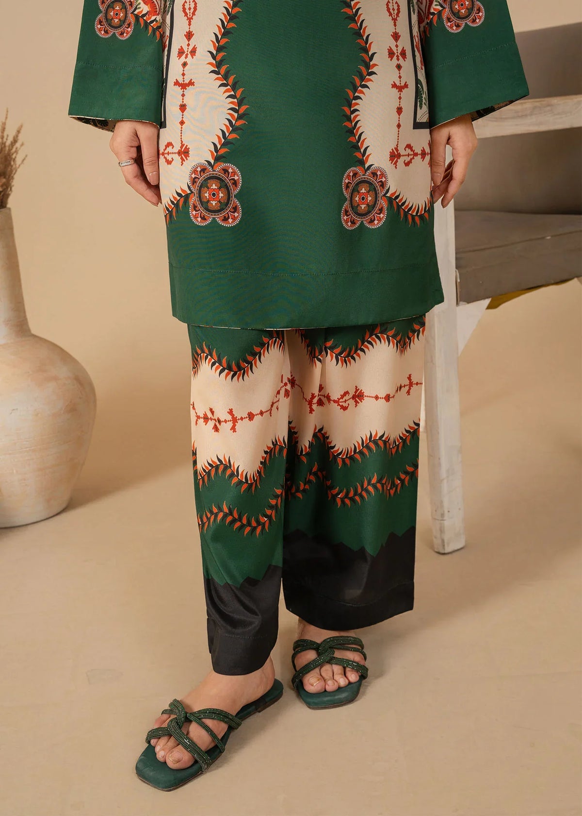 Women wearing dark green dress pakistani, back view of the printed poly lawn shirt and trouser, Buraqstore