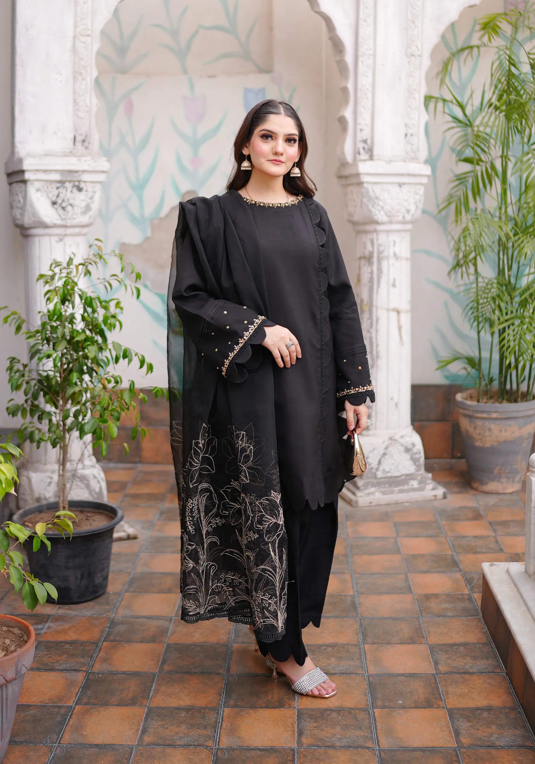 Raven Embroidered SIlk Pret 3Pcs