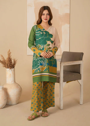 Model wearing green color dress, printed grip 2PC set, front view from Buraqstore