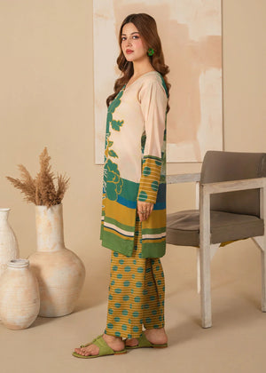 Model wearing green color dress as a daily outfit, shop printed grip 2PC at Buraqstore