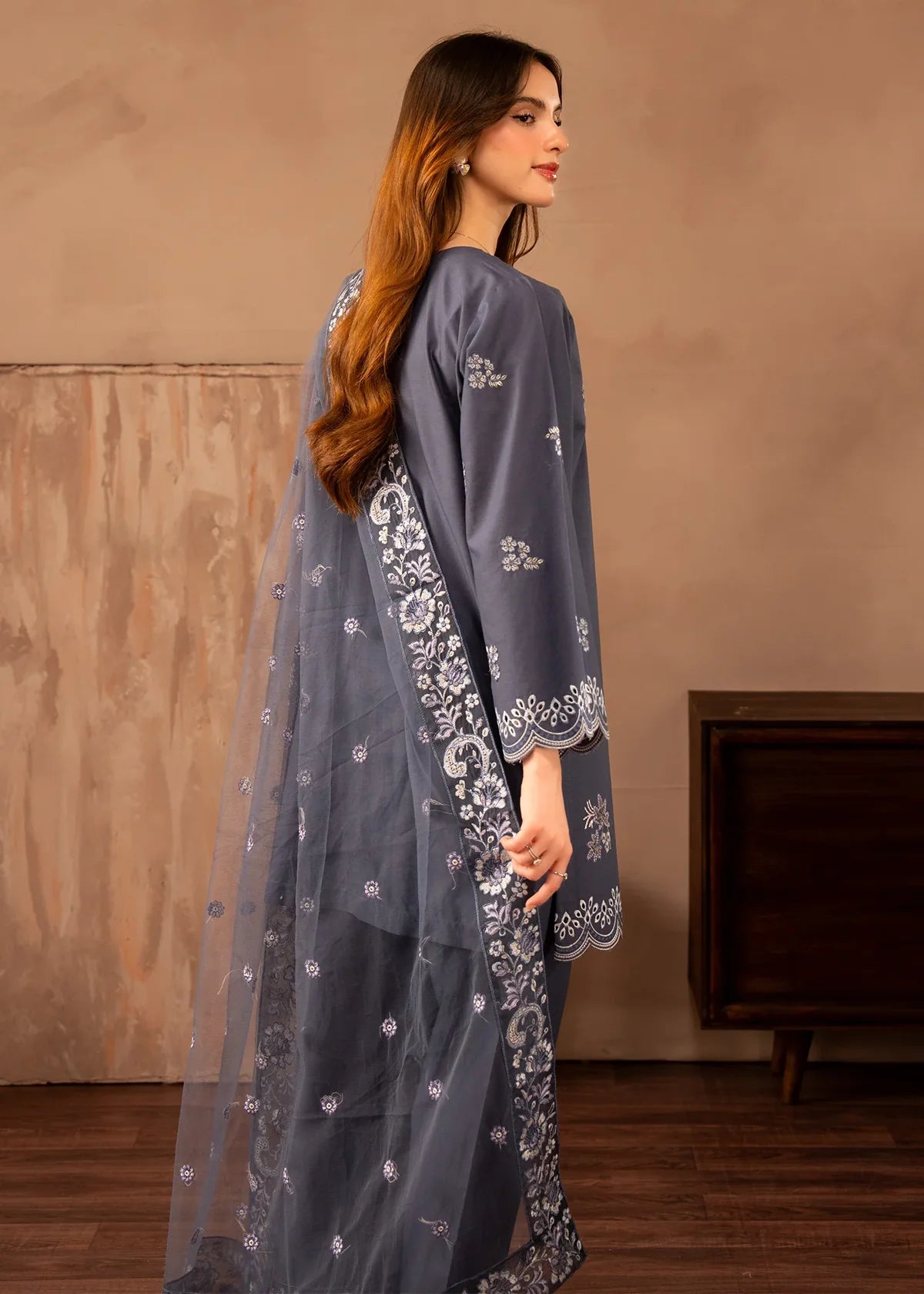 Women wearing grey colour dress, close-up of the embroidery on the lawn shirt, Buraqstore