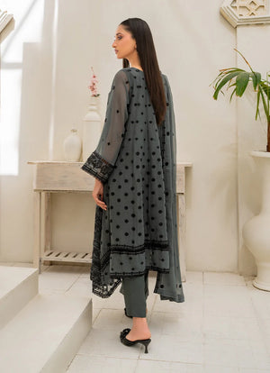 Women wearing grey colour dress design, close-up of the embroidery on the chiffon shirt, Buraqstore