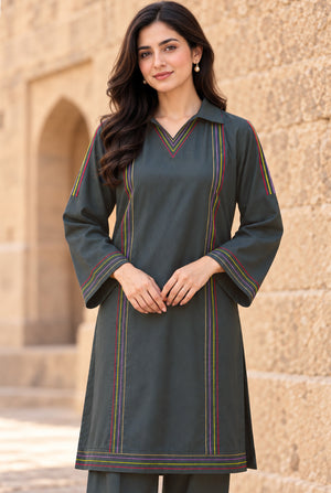 Women wearing grey stitched linen shirt 2PC in side profile showing the modern fit, grey linen shirts Pakistan at Buraqstore