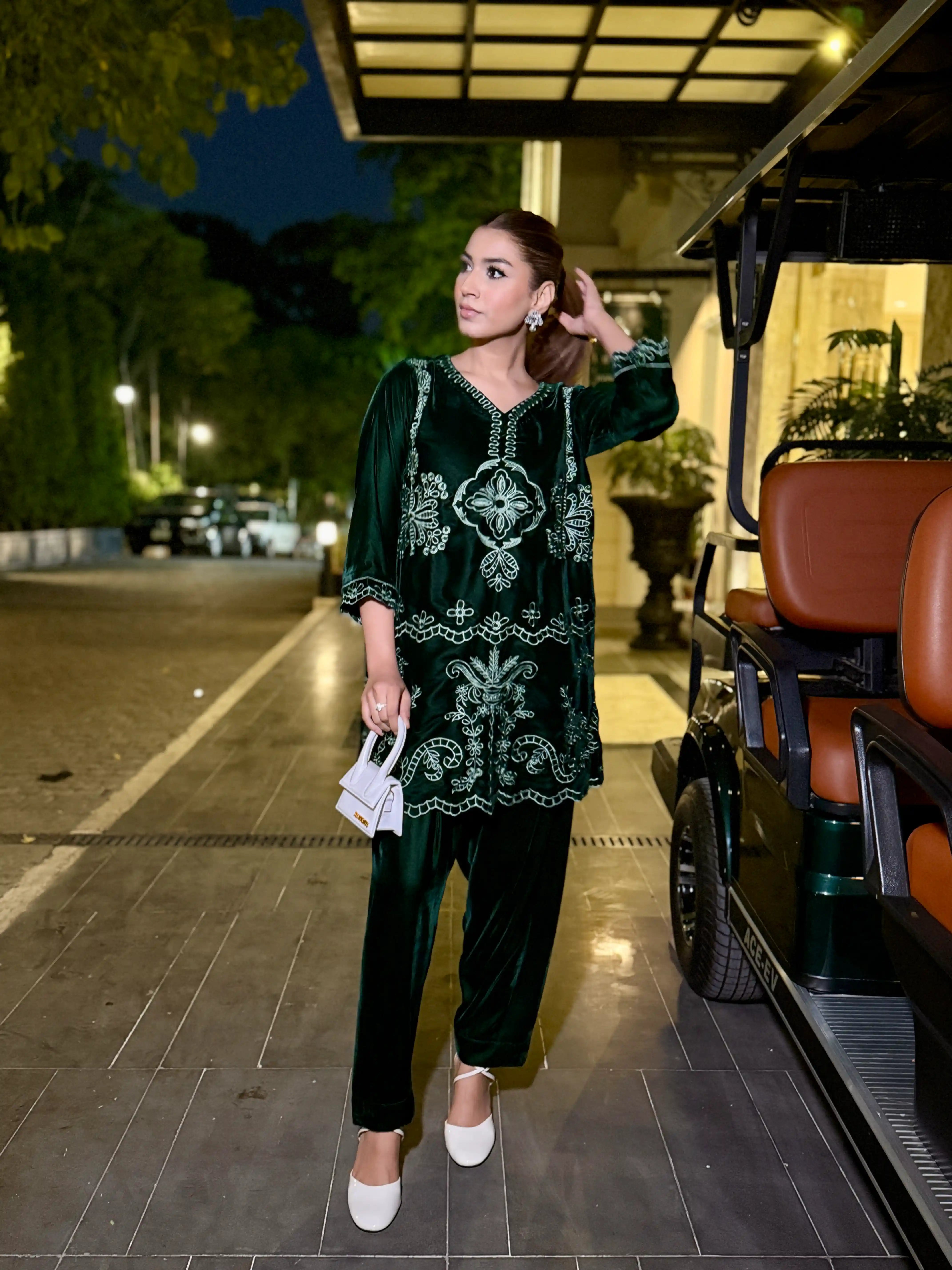 SF - 296 Emerald Green Velvet Pret 2Pcs