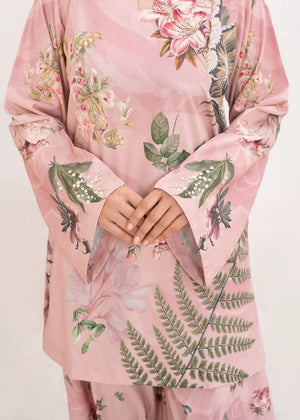 Women wearing pink color dress, back view of the printed poly lawn shirt and trouser, Buraqstore