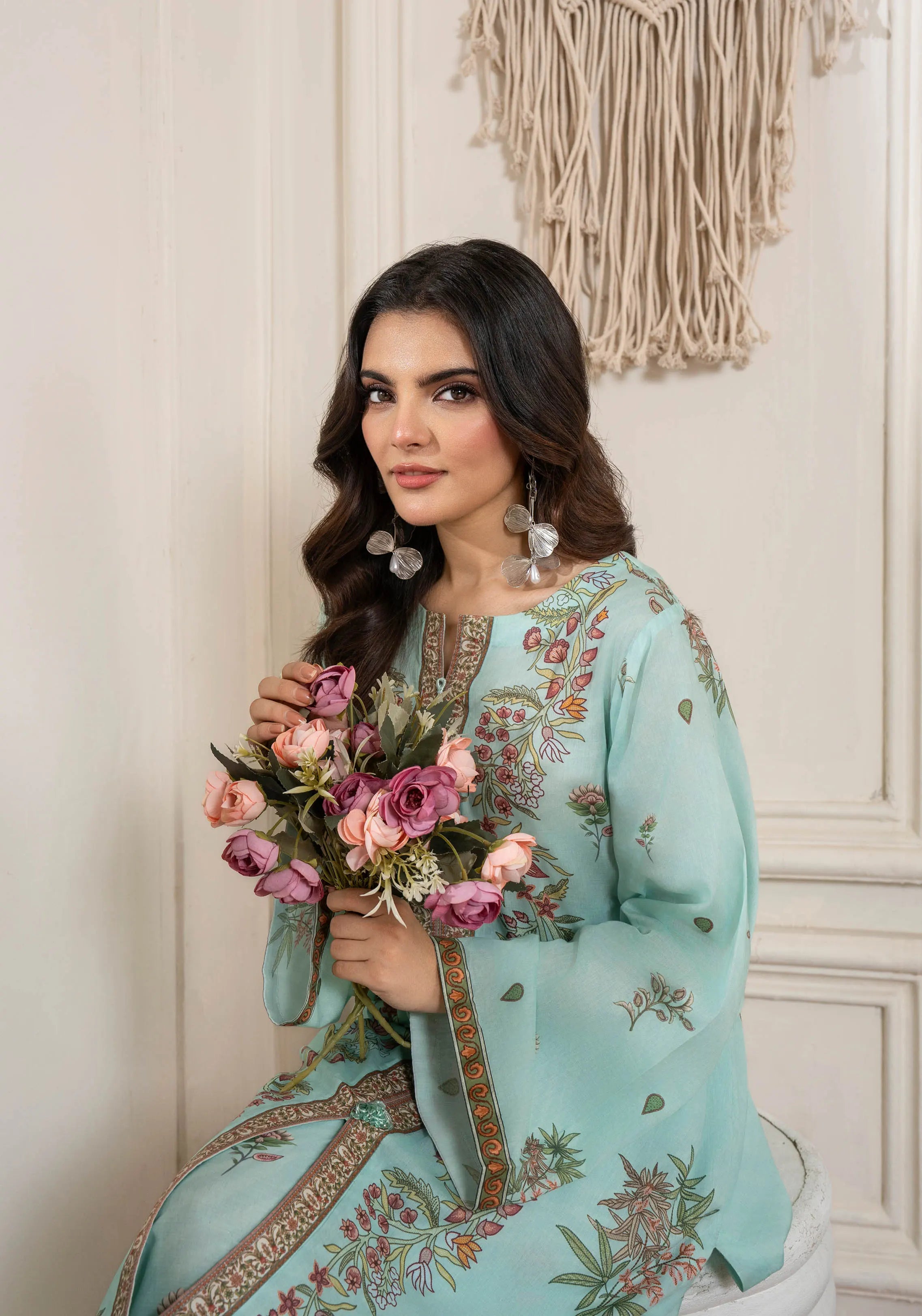 Lotus Lawn Pret 2Ps