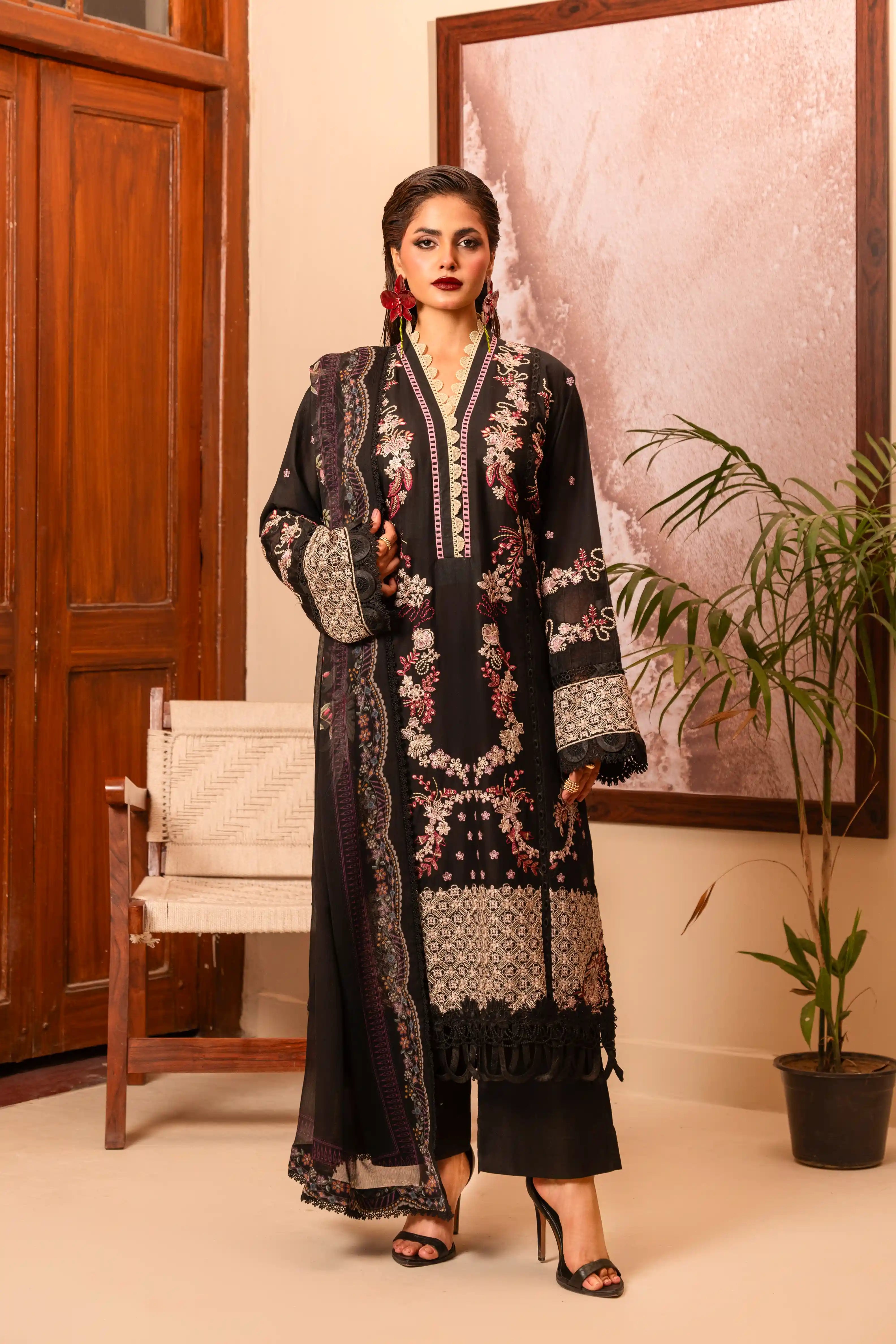 Castor Embroidered Cotton 3Pcs