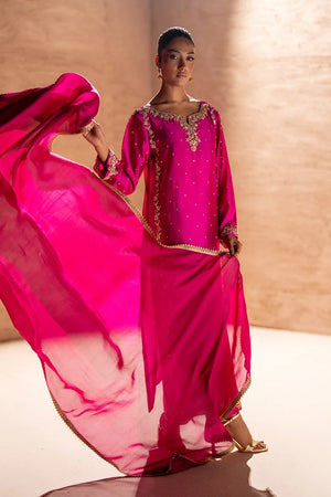 Model wearing magenta pink sheesha silk suit with matching sheesha silk trouser, side view of the 3PC set at Buraqstore