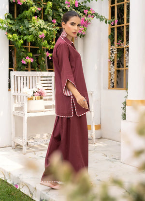 Women wearing maroon dress for women, close-up of the dori and lace detail on the cotton top, Buraqstore