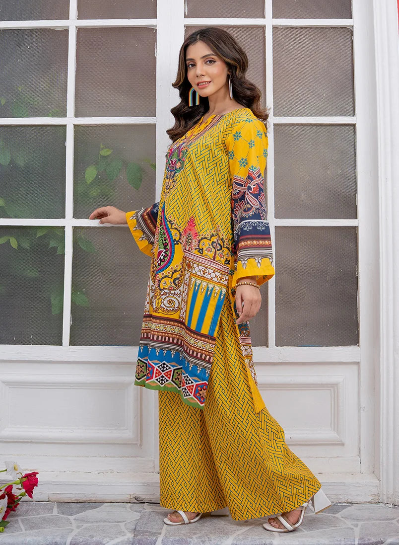 Women wearing yellow dress for women, close-up of the print on the lawn shirt, Buraqstore