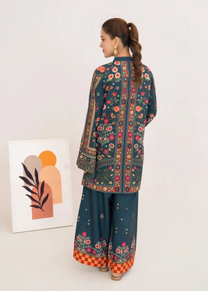 Women wearing navy blue color dress, close-up of the print on the grip fabric shirt, Buraqstore