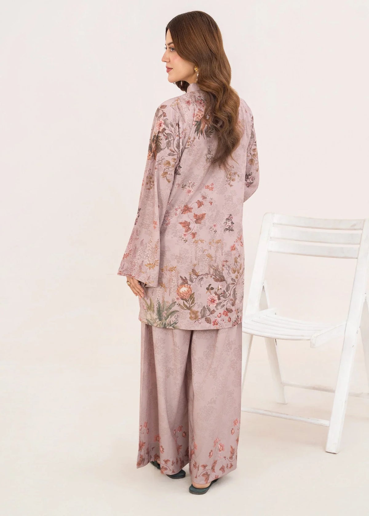 Women wearing orchid pink lawn co ord set in a relaxed standing pose, printed poly lawn 2-piece at Buraqstore