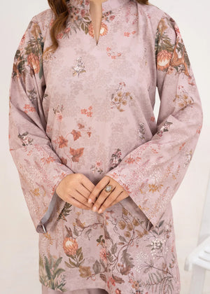 Model wearing orchid pink lawn co ord set, side view showing the fit of the printed poly lawn set, Buraqstore