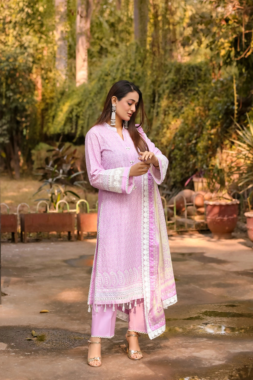 LWSU-25CK302 ChikanKari 3-Piece Set