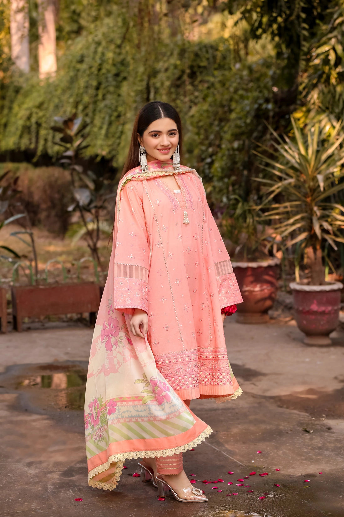 LWSU-25CK303 ChikanKari 3-Piece Set