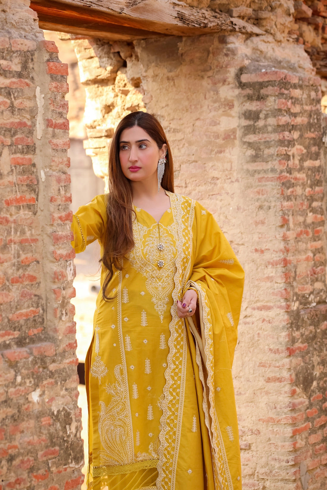 LWSU-25CK306 ChikanKari 3-Piece Set