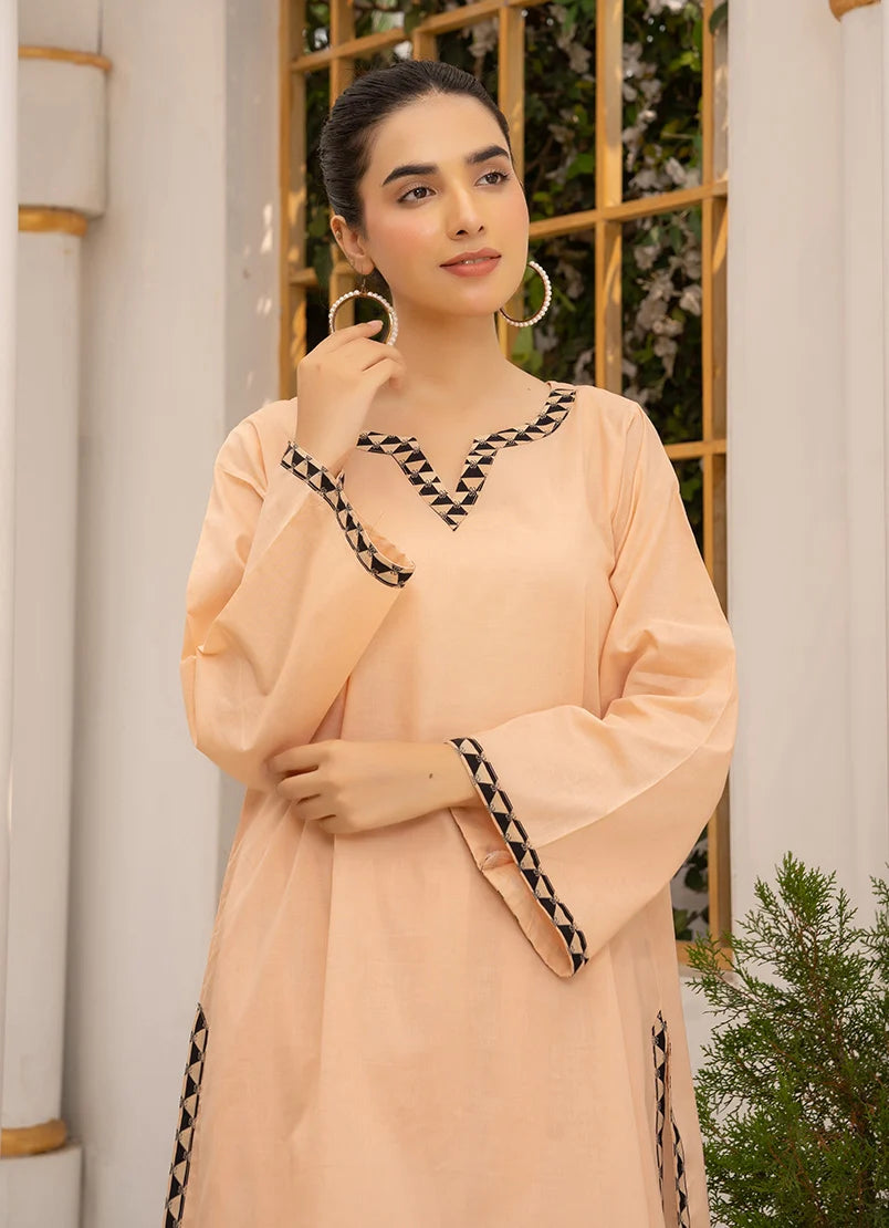 Women wearing co ord set design, back view of the cotton top with dori and lace trim, Buraqstore
