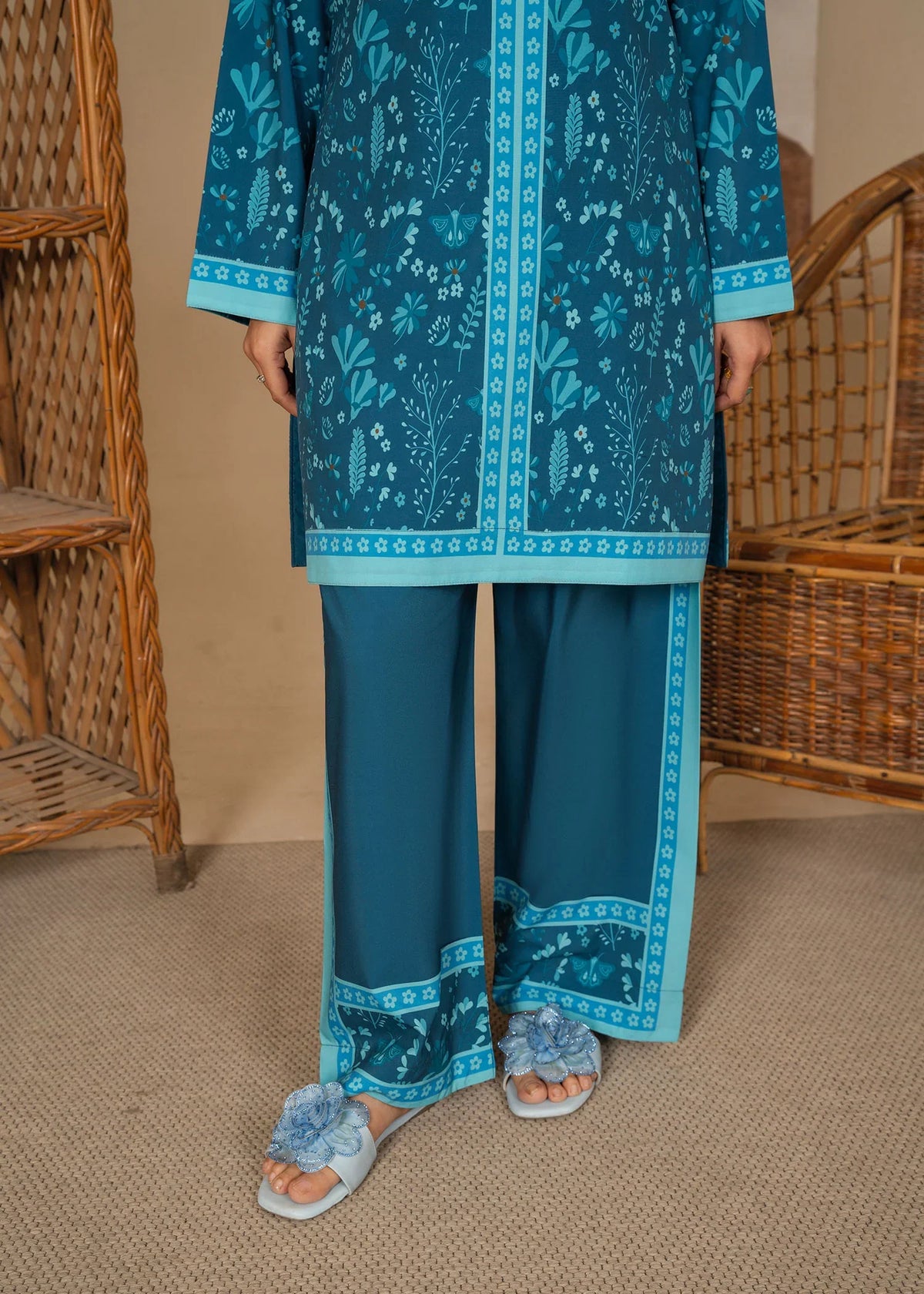 Women wearing teal sea green color dress, back view of the printed grip shirt and trouser, Buraqstore