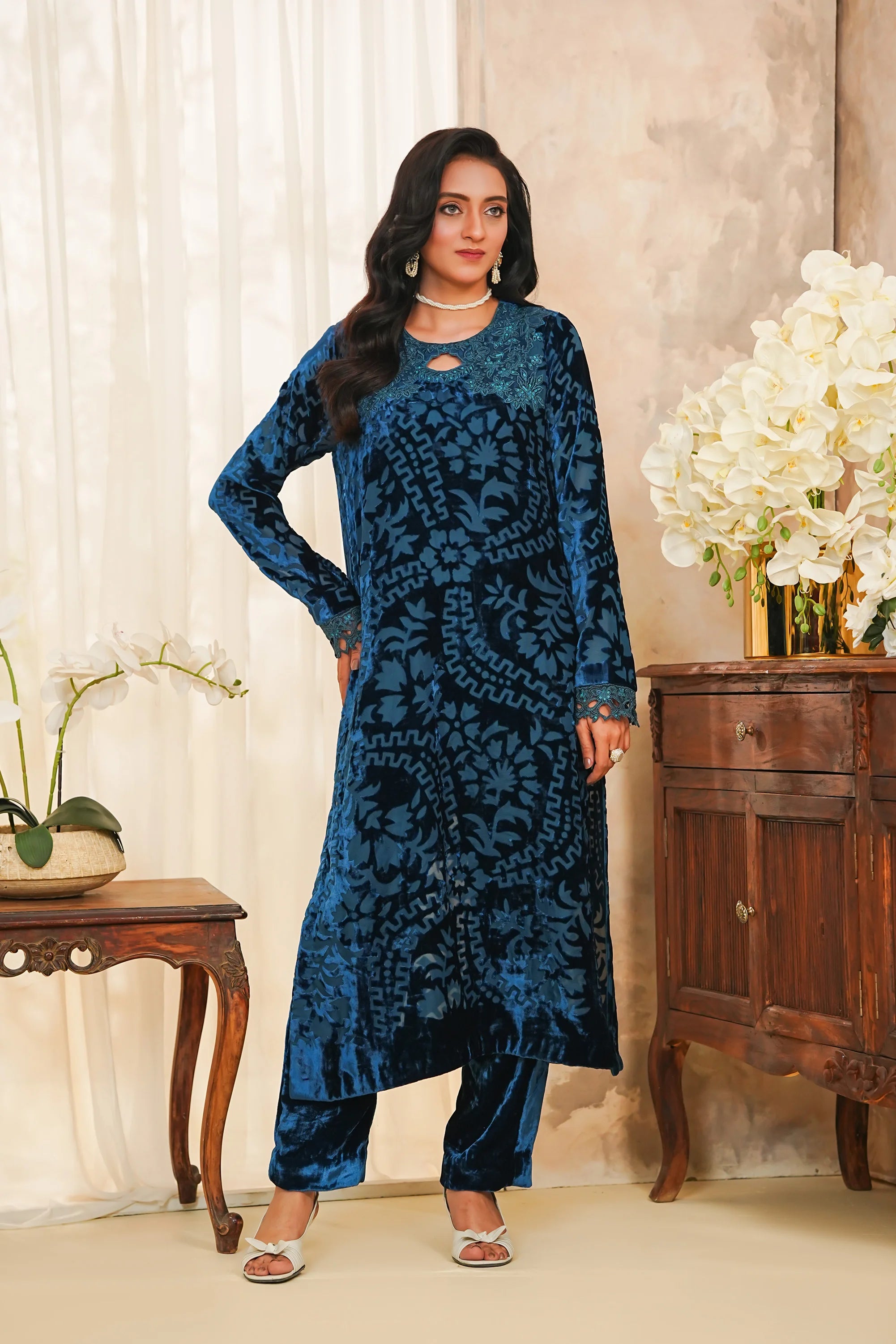 Indigo Bloom Luxury Pret